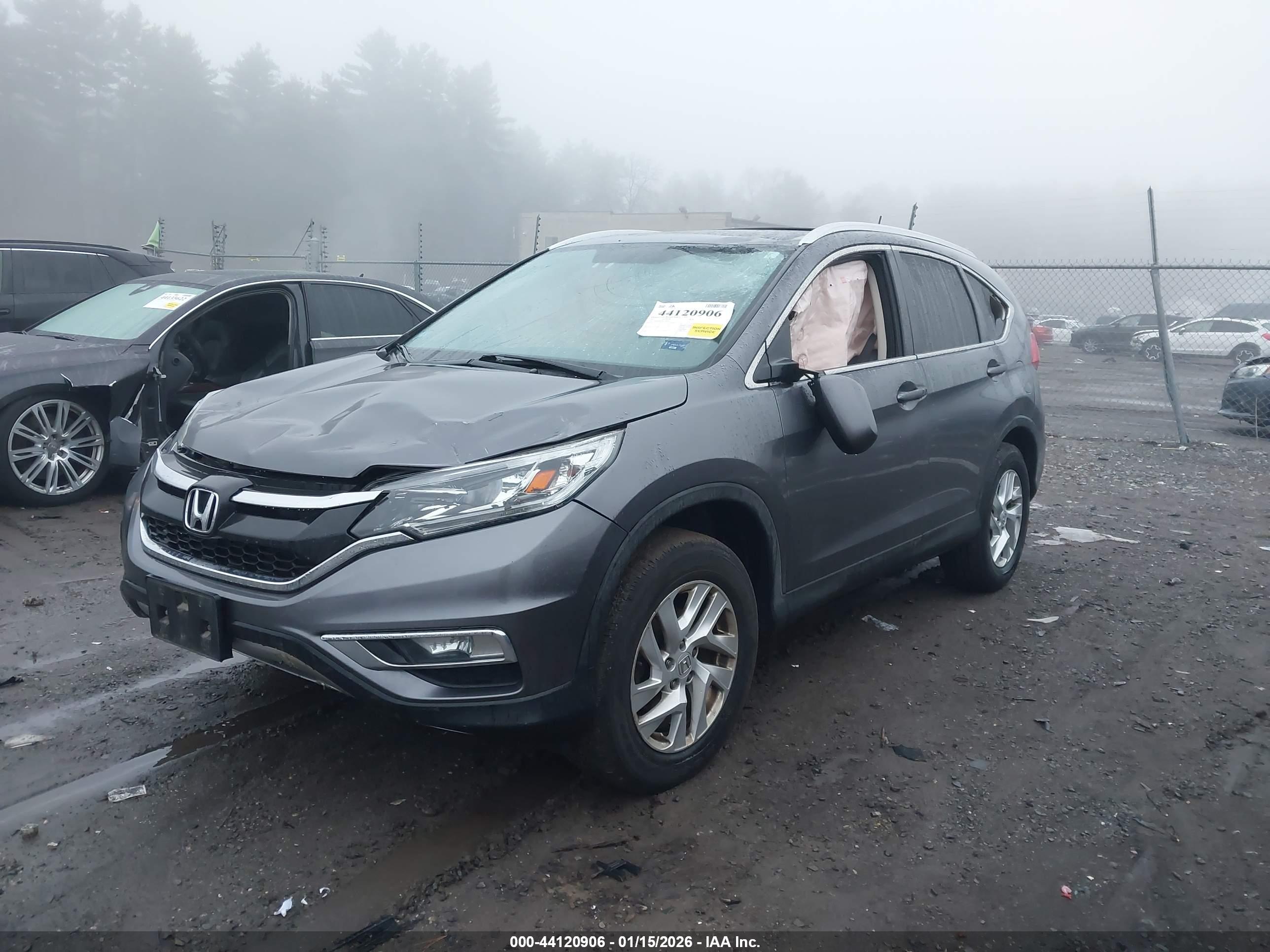 HONDA CR-V image 2