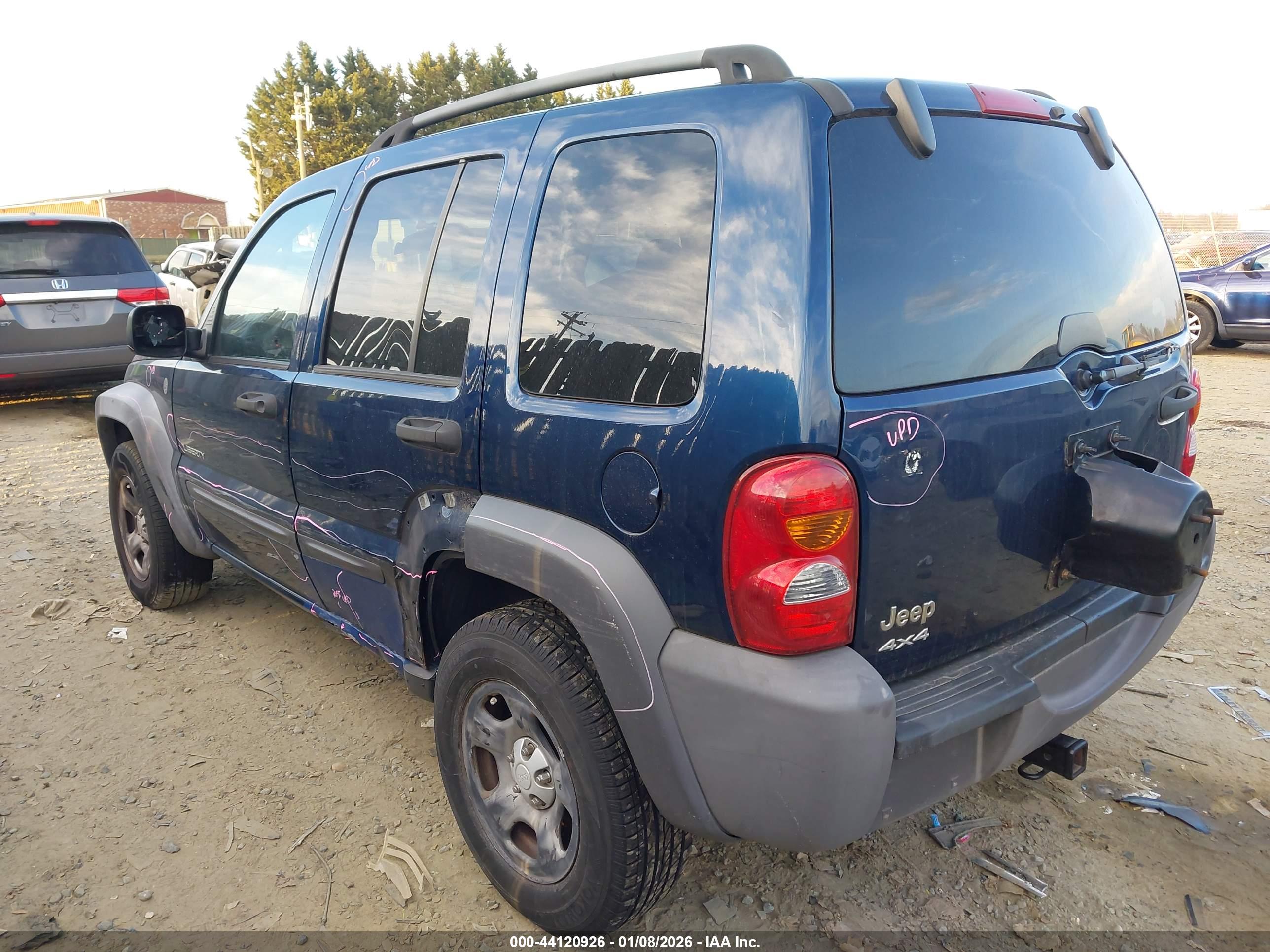 JEEP LIBERTY image 3