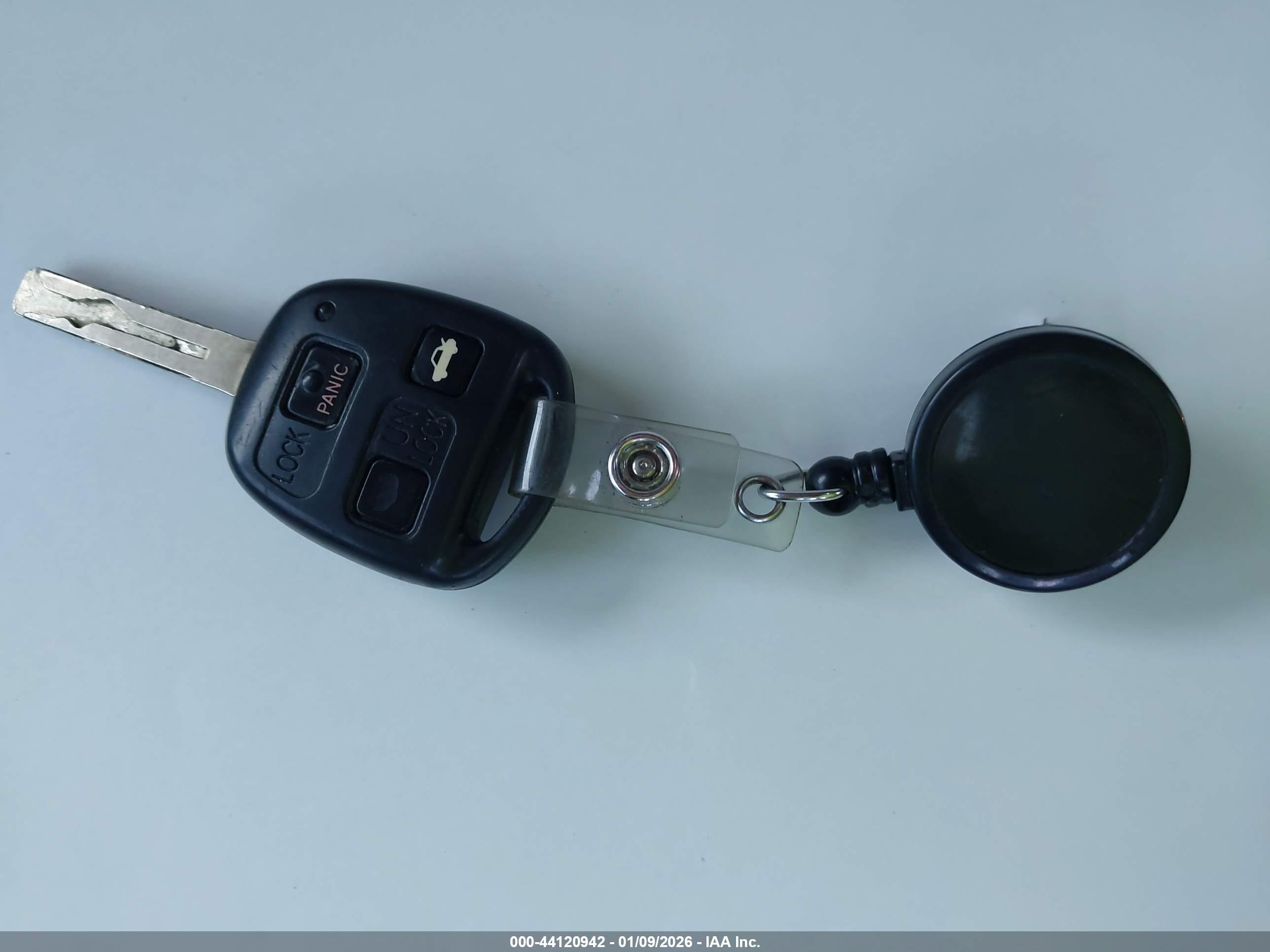 LEXUS ES image 11