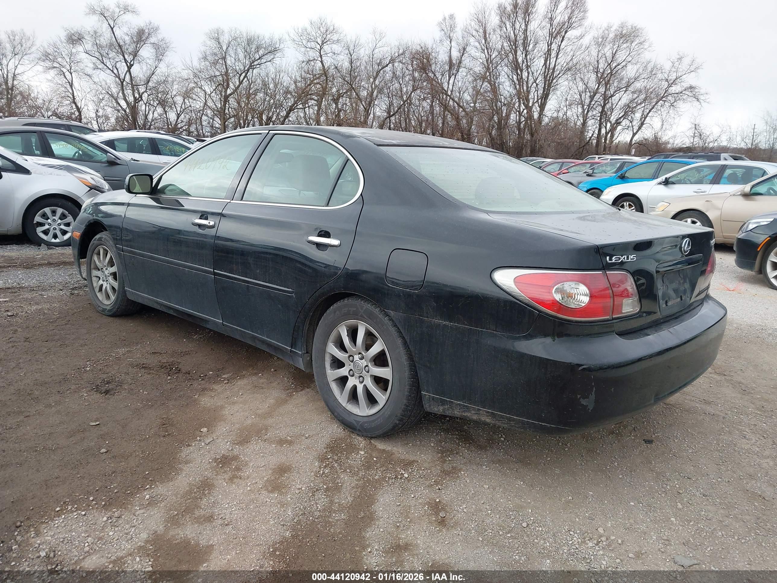 LEXUS ES image 3