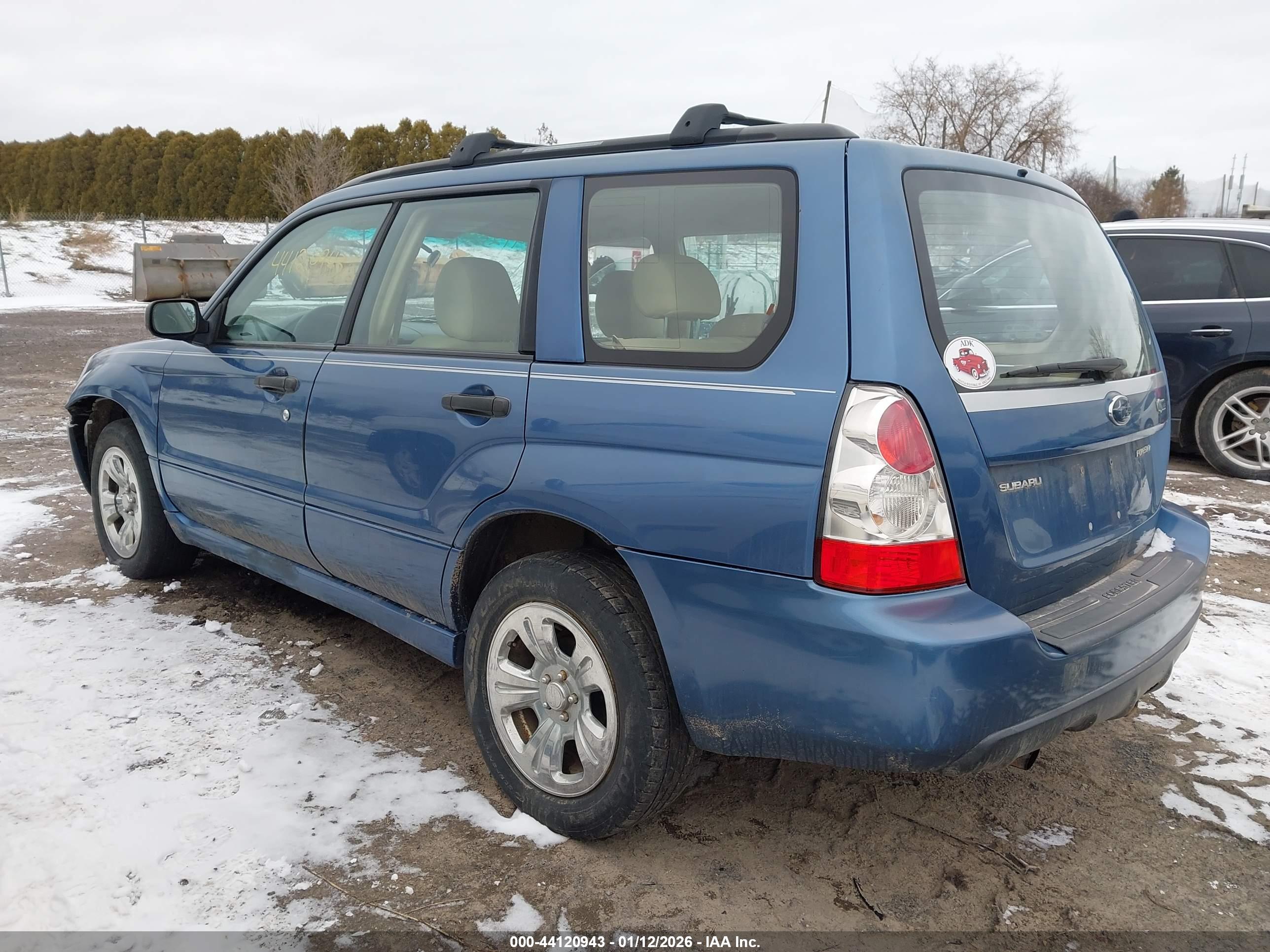 SUBARU FORESTER image 3