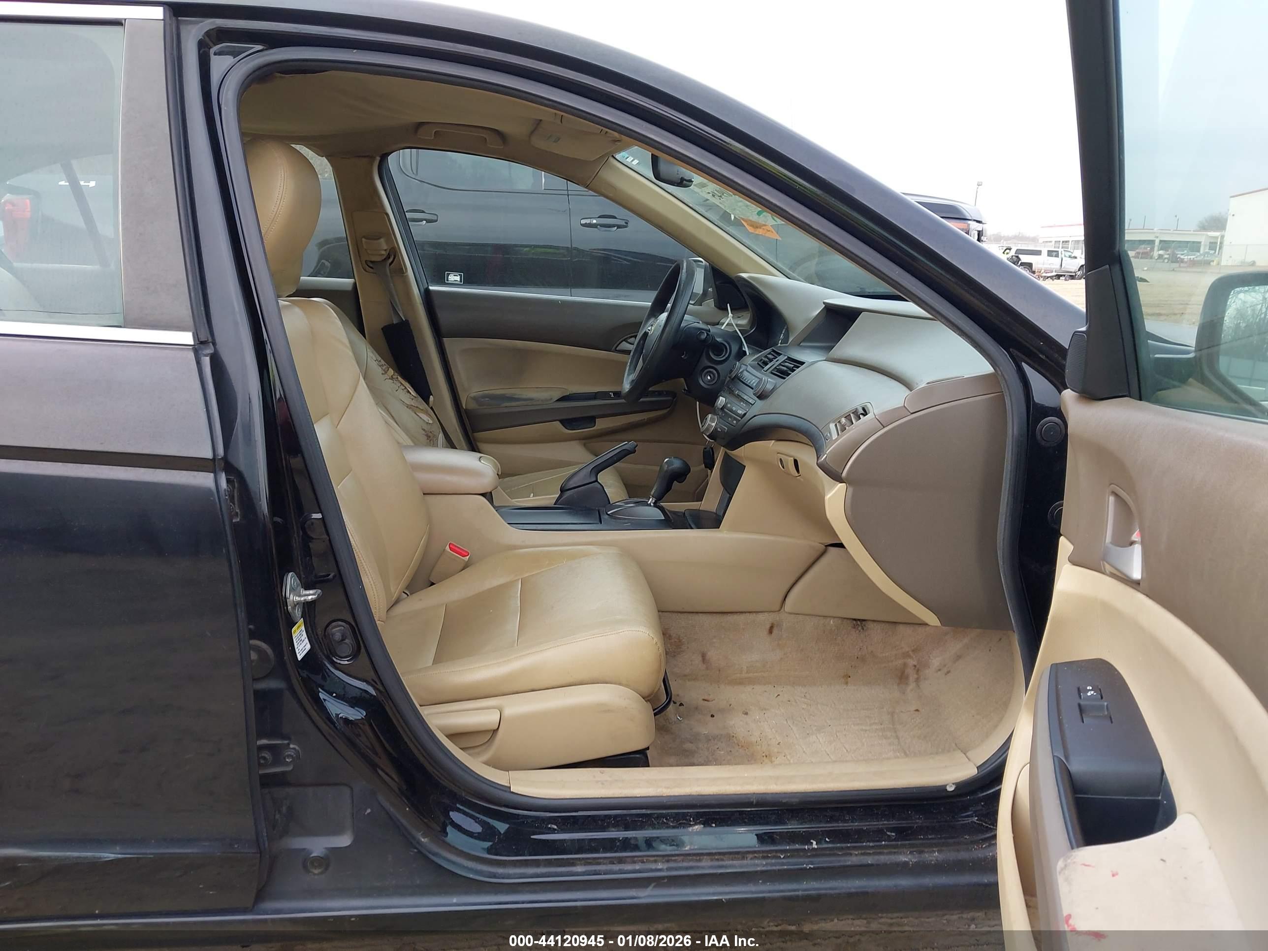 HONDA ACCORD image 5