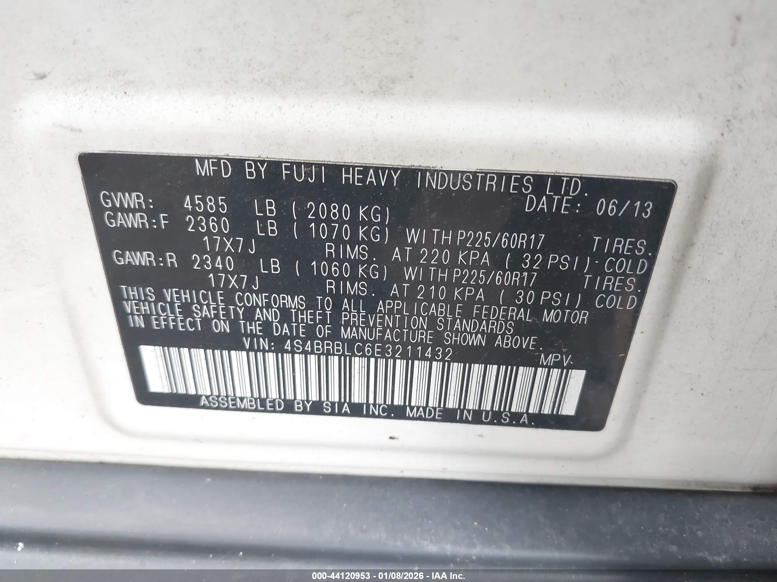 SUBARU OUTBACK image 9