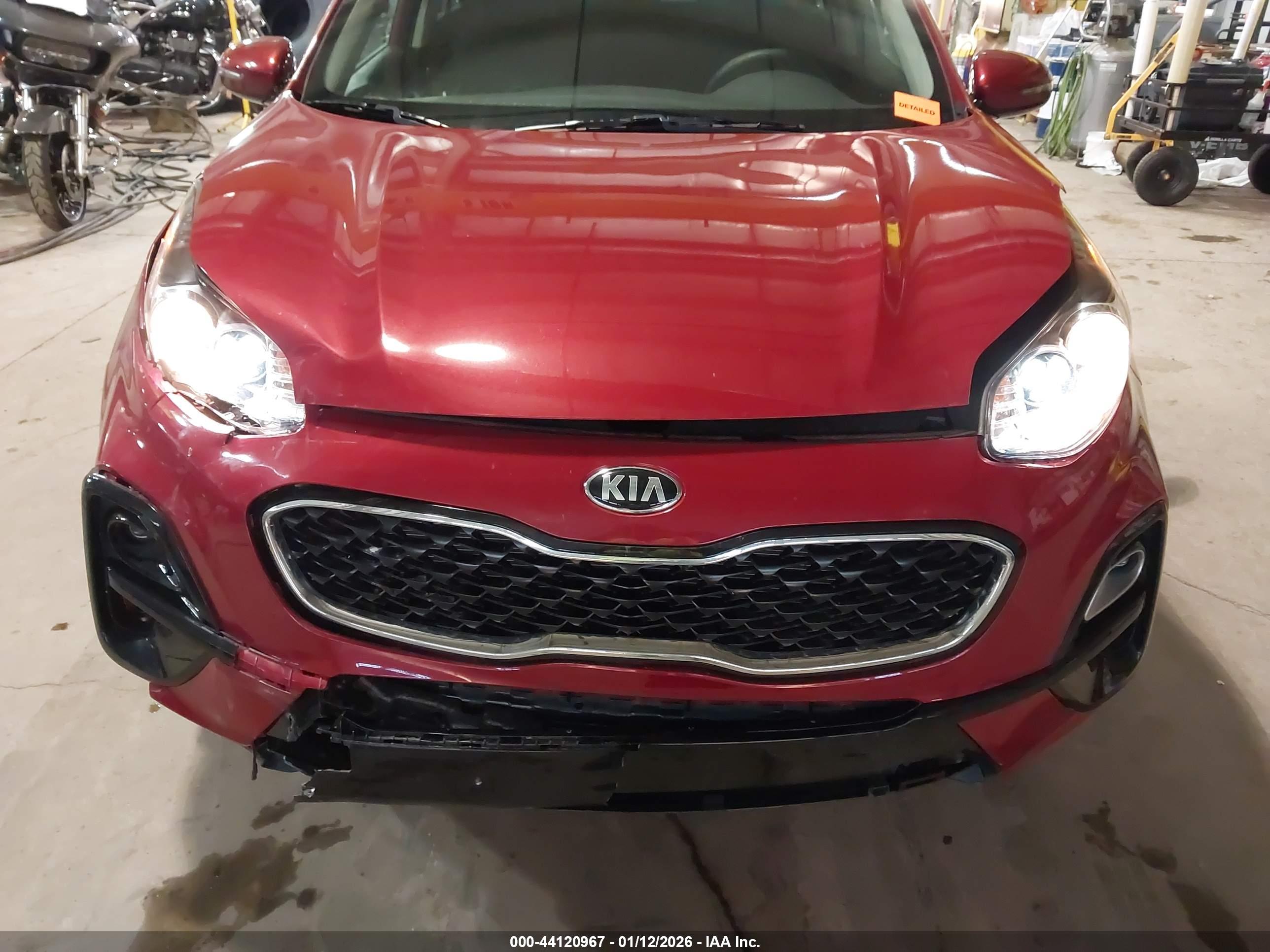 KIA SPORTAGE image 6