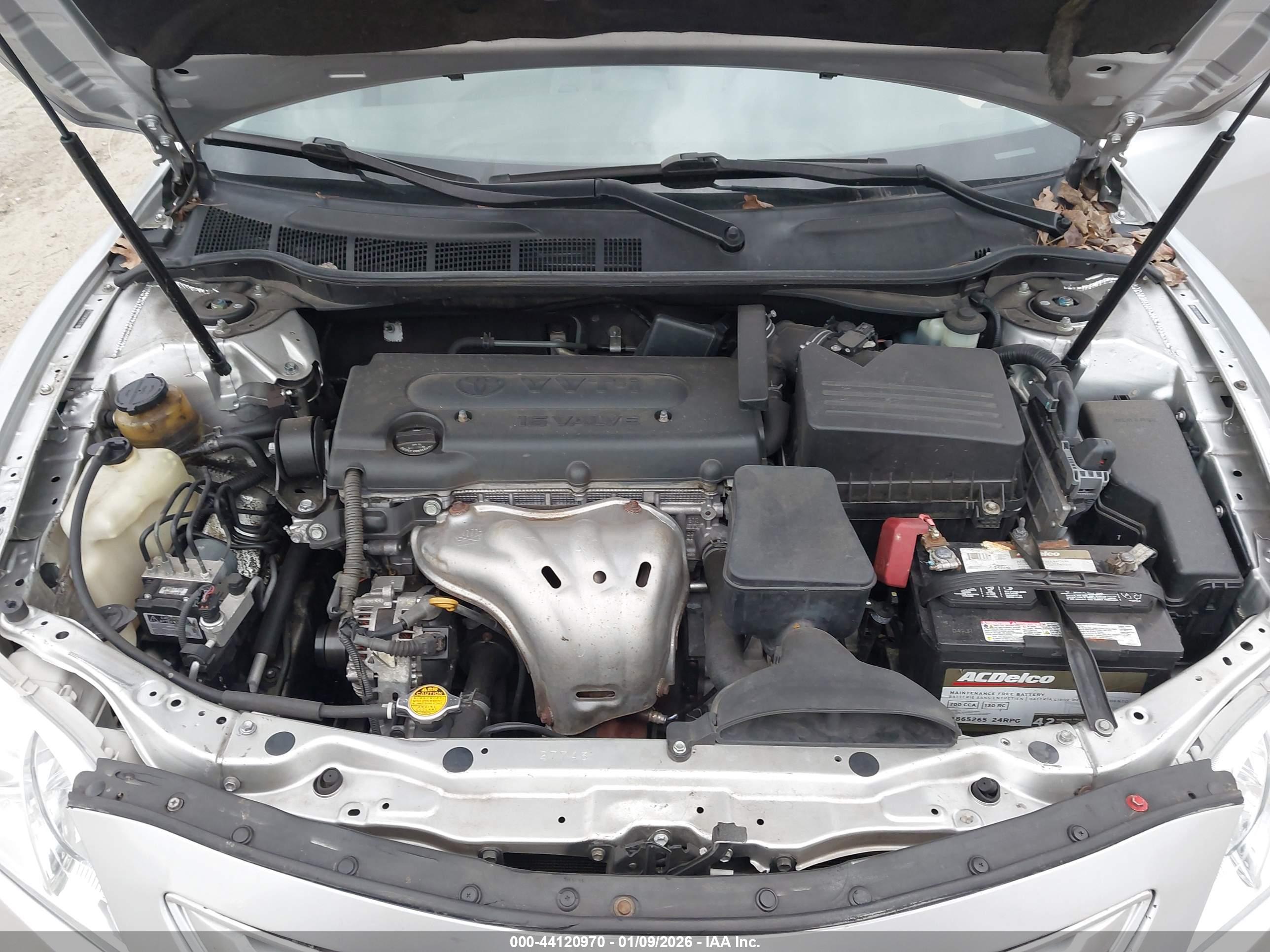 TOYOTA CAMRY image 10