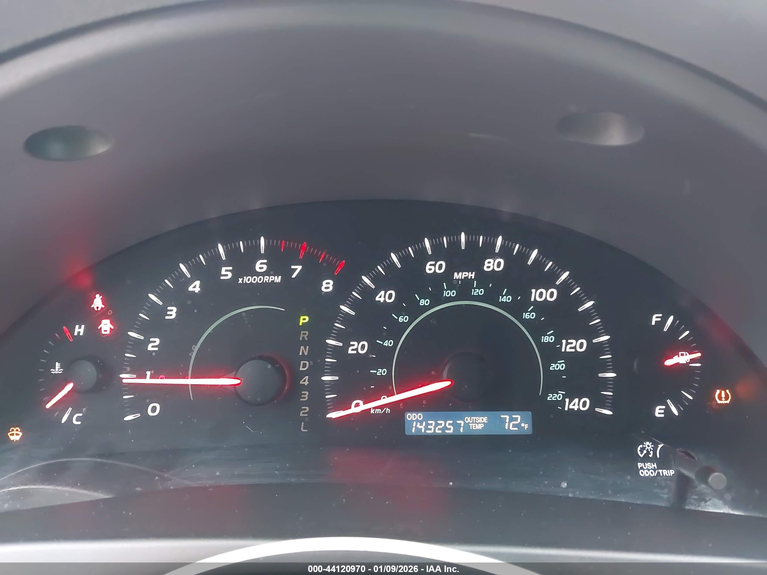 TOYOTA CAMRY image 7