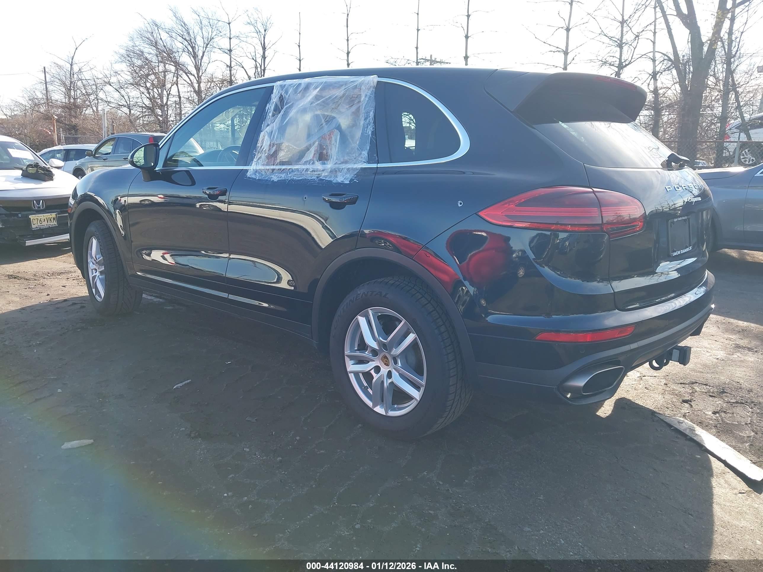 PORSCHE CAYENNE image 3