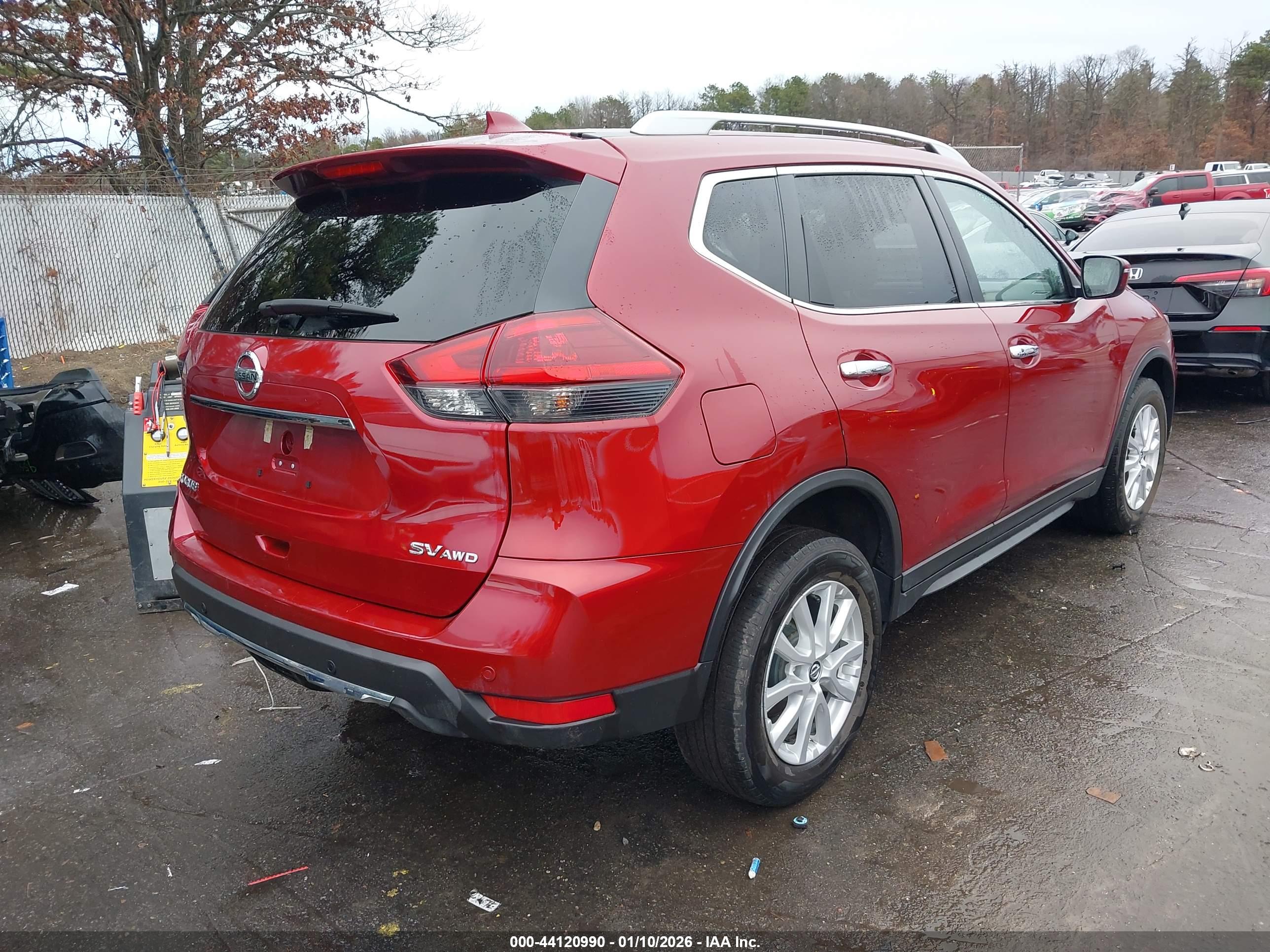 NISSAN ROGUE image 4
