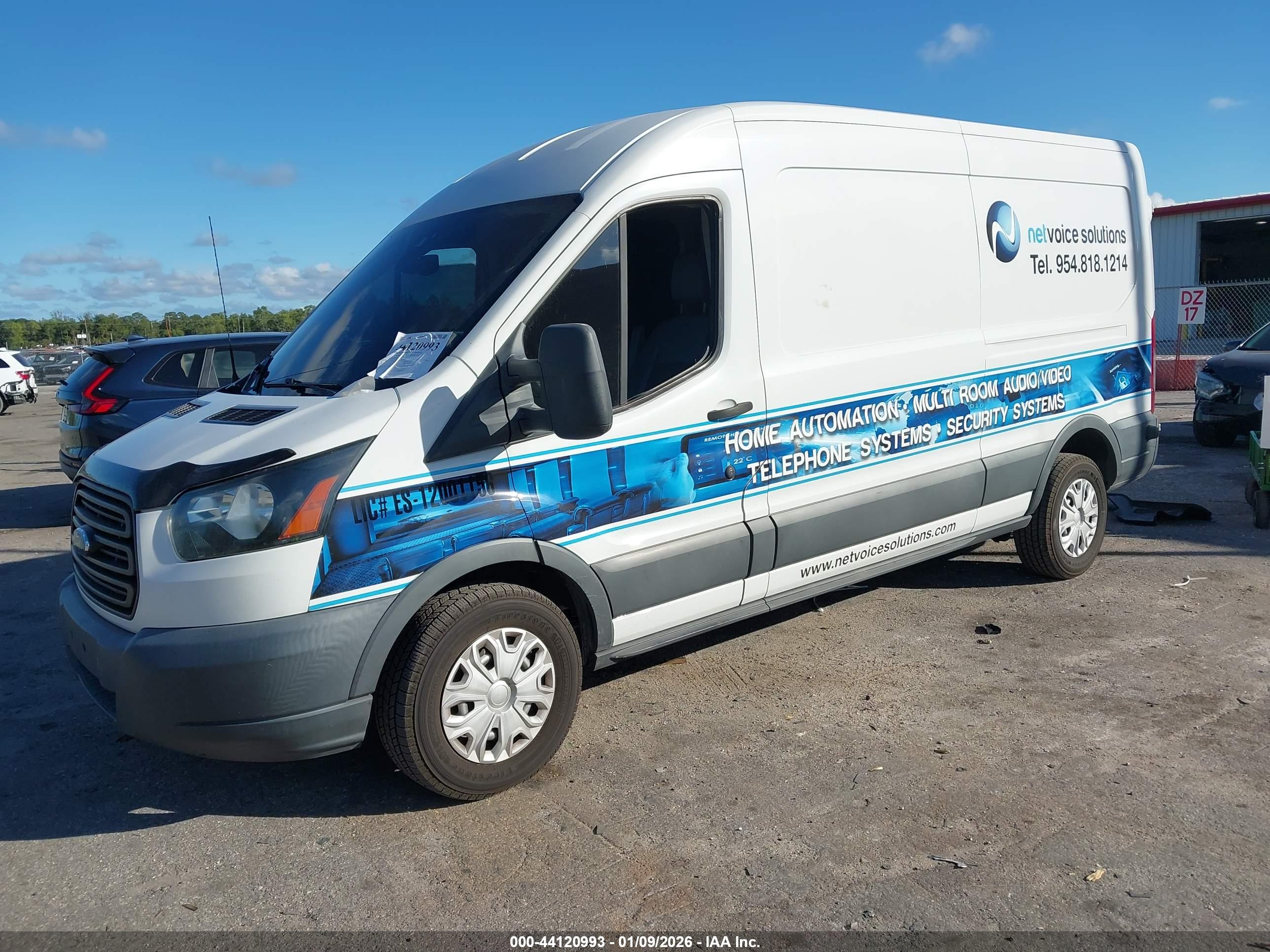 FORD TRANSIT-250 image 2