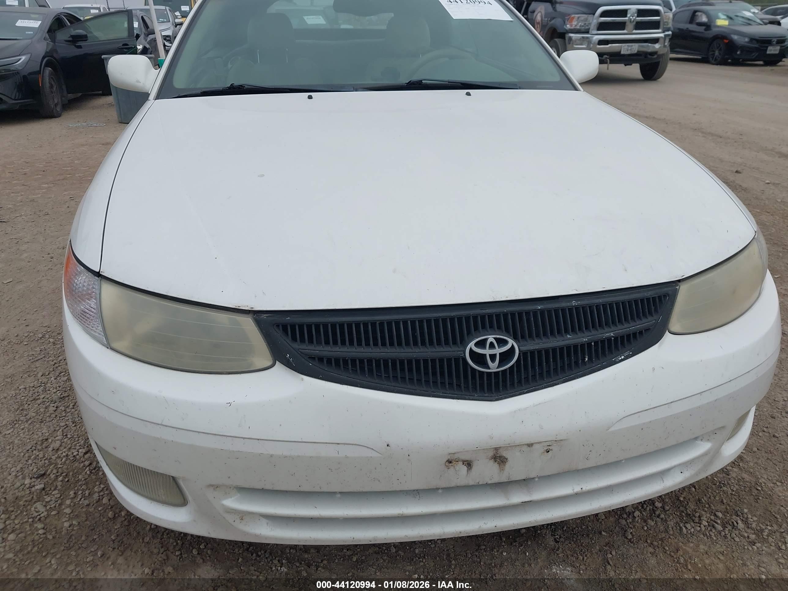TOYOTA CAMRY image 6