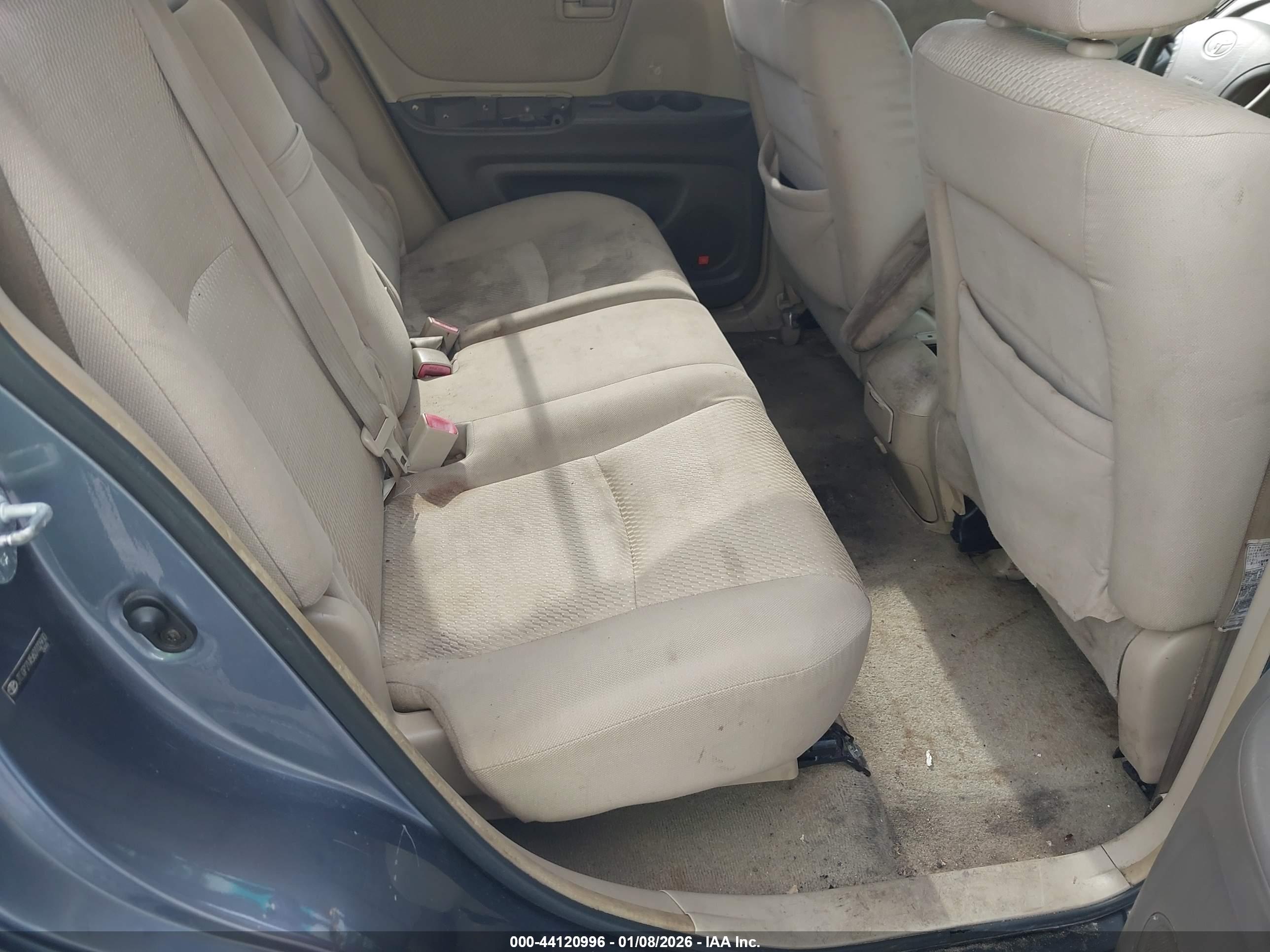 TOYOTA HIGHLANDER image 8
