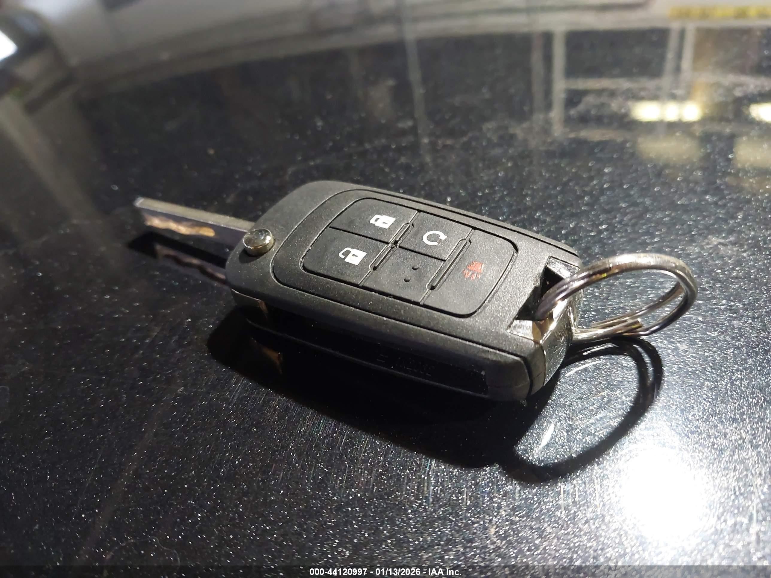 CHEVROLET EQUINOX image 11