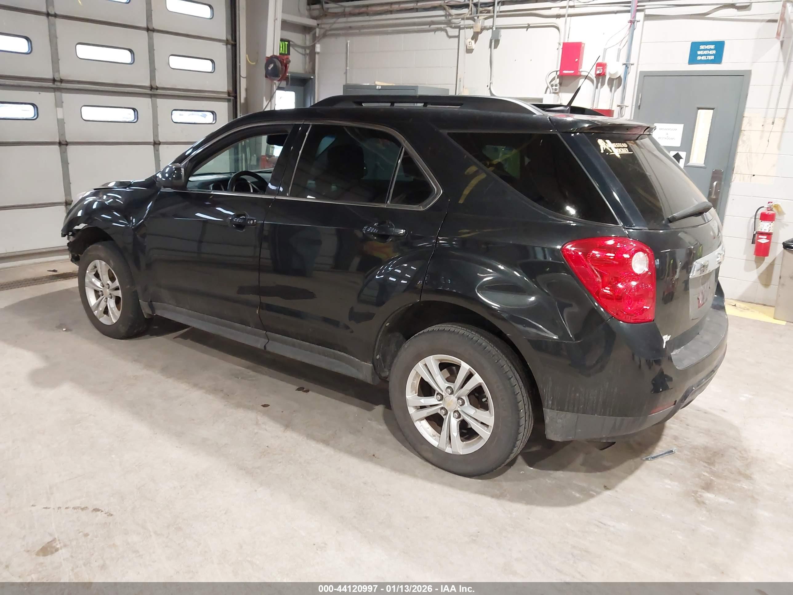 CHEVROLET EQUINOX image 3