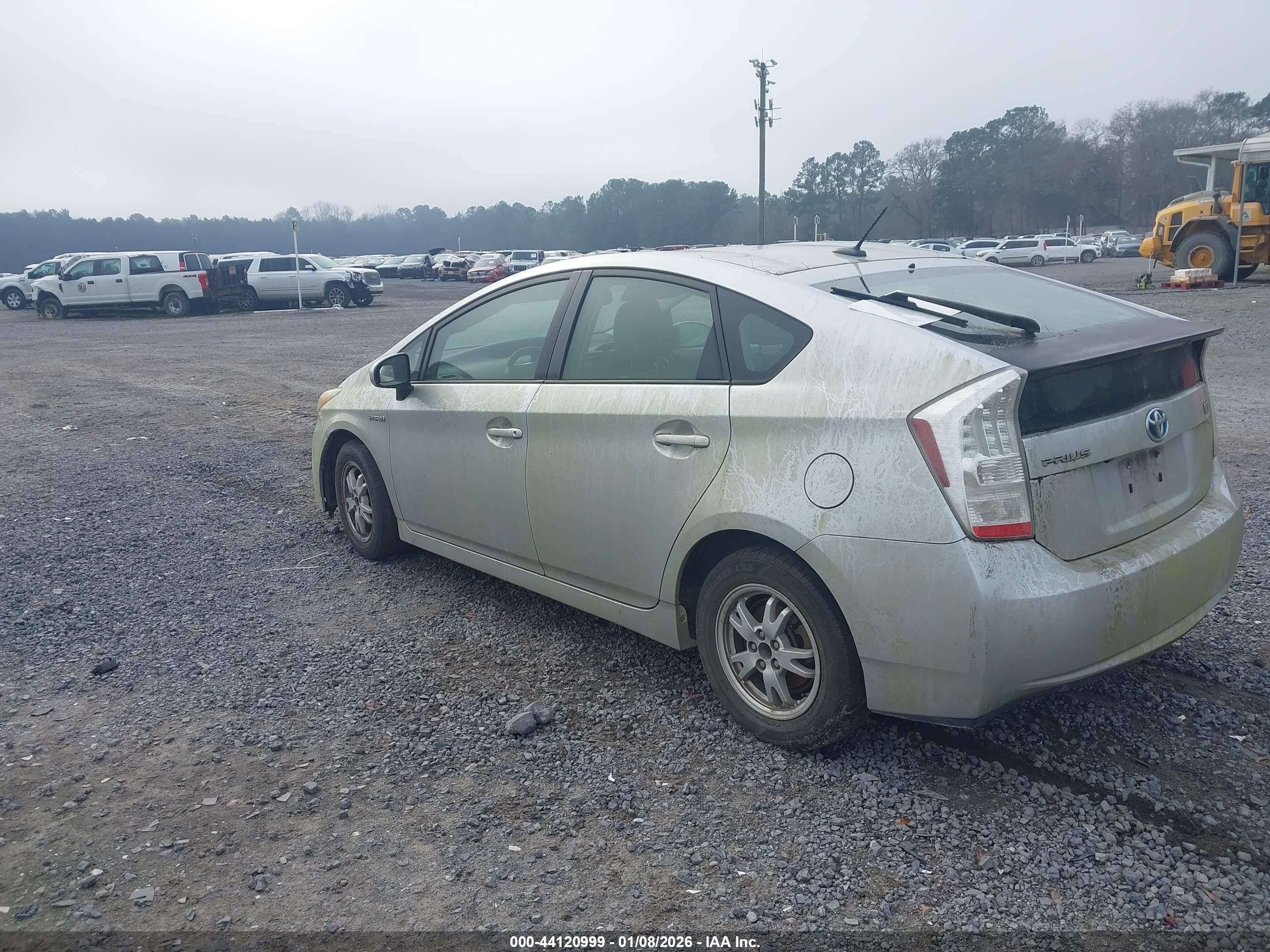TOYOTA PRIUS image 3