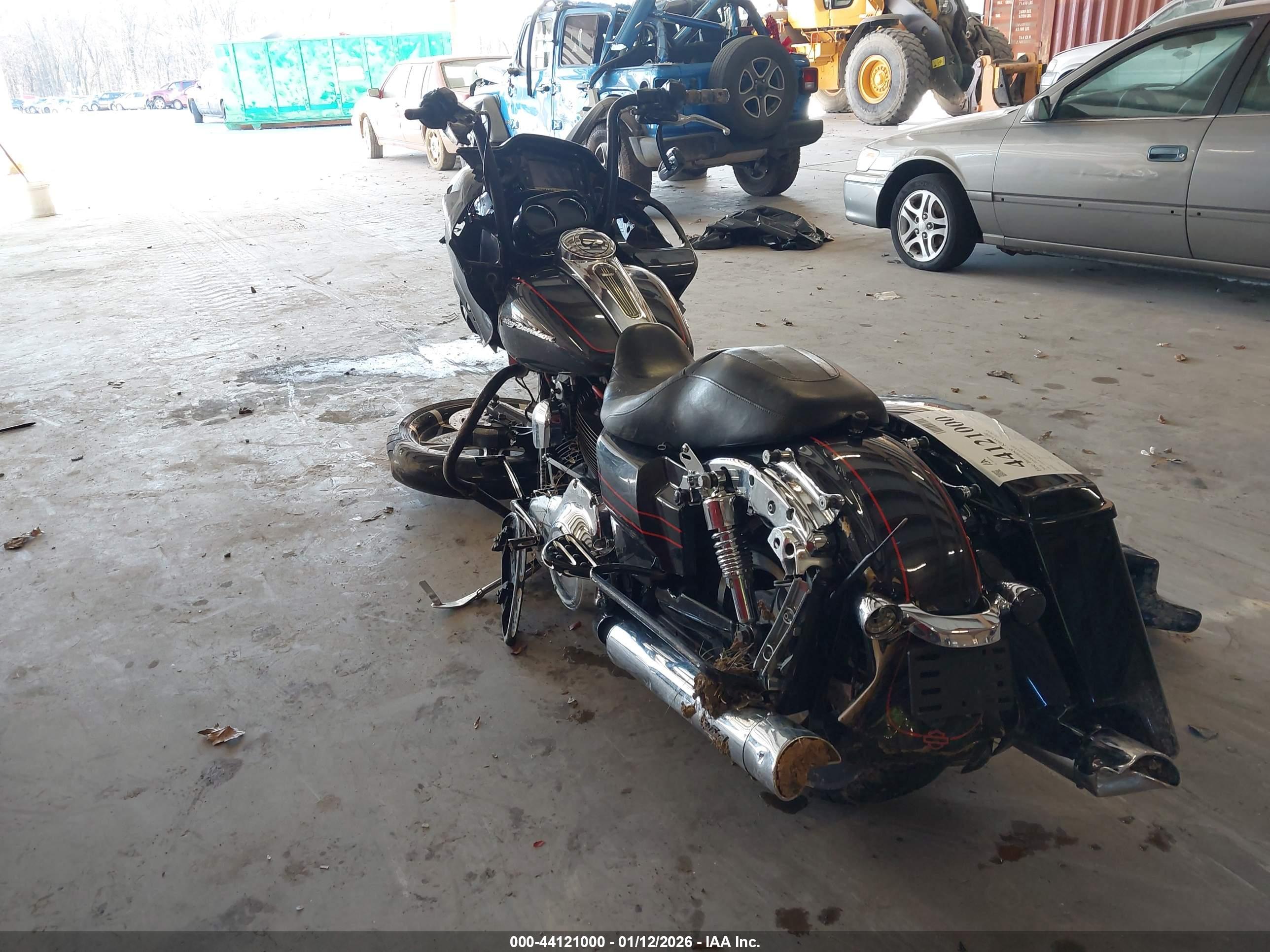 HARLEY-DAVIDSON FLTRXS image 3