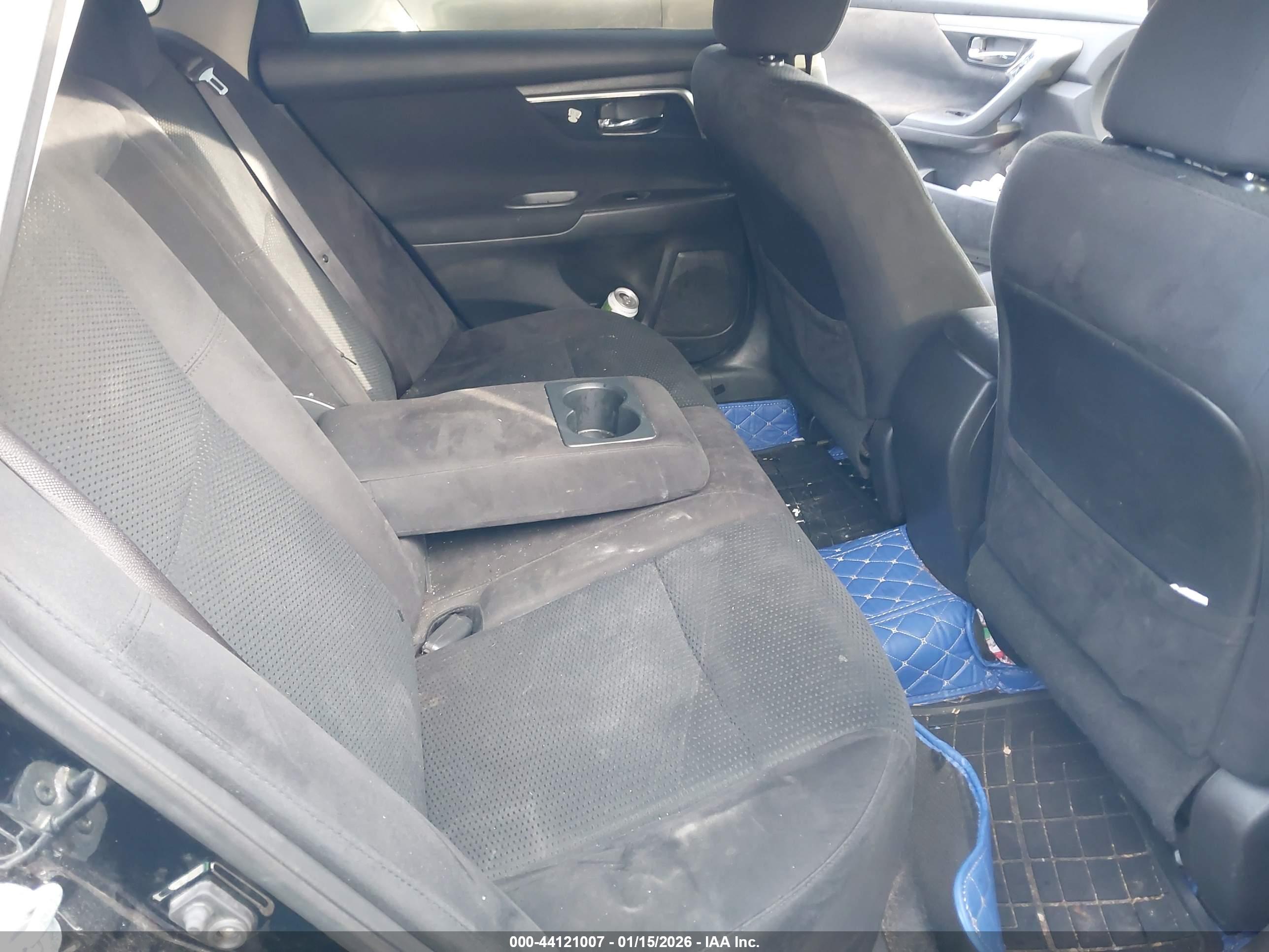 NISSAN ALTIMA image 8