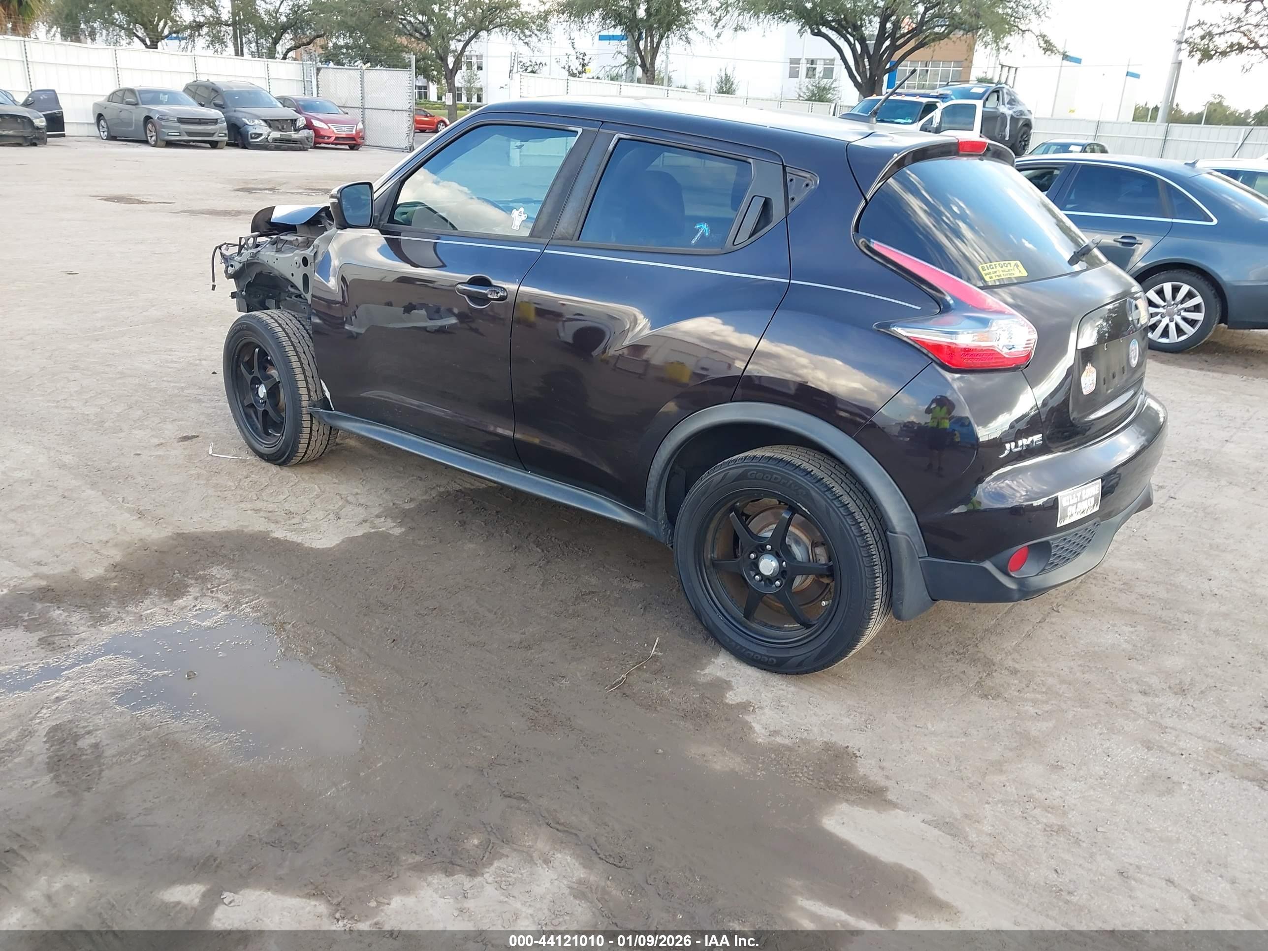NISSAN JUKE image 3