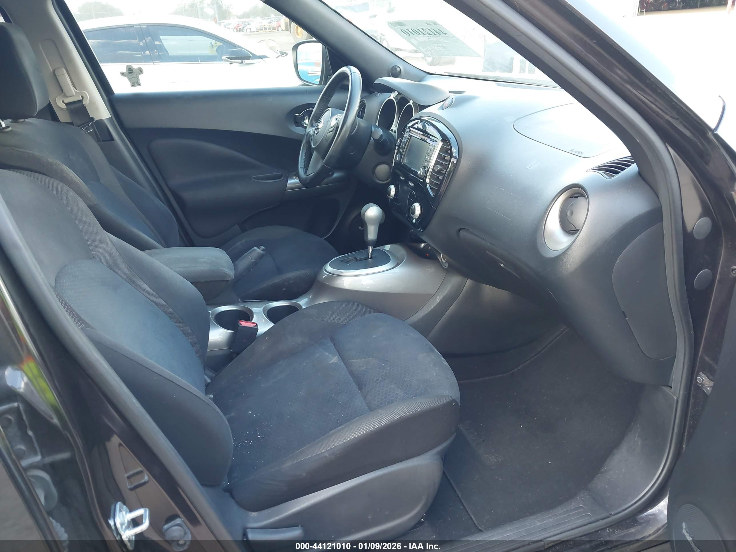 NISSAN JUKE image 5