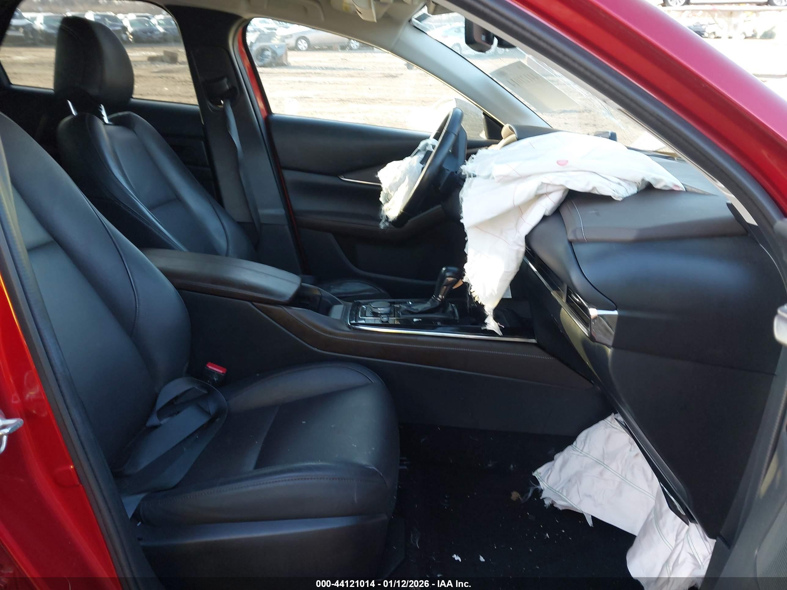 MAZDA CX-30 image 5