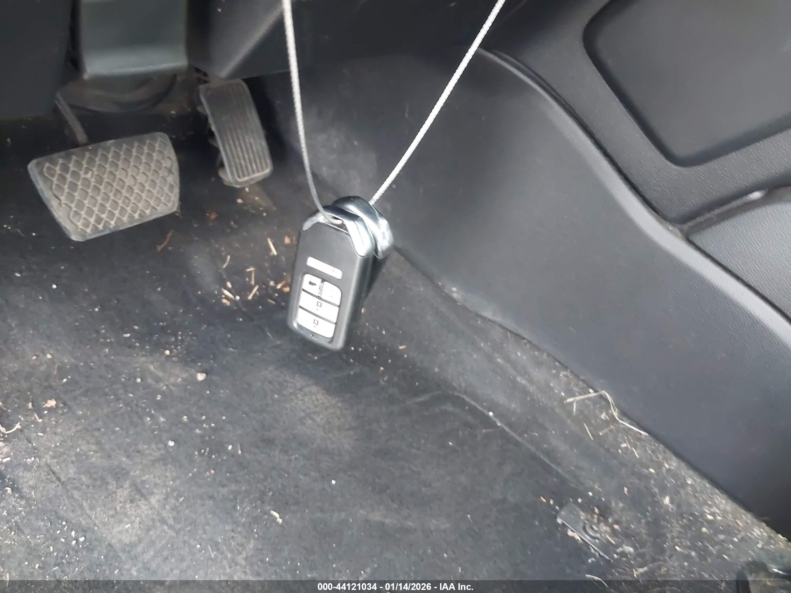 HONDA CR-V image 11