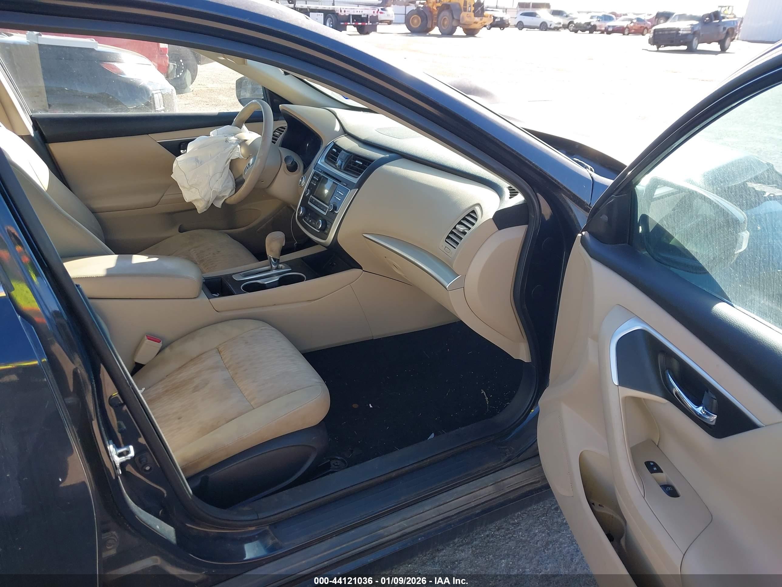 NISSAN ALTIMA image 5