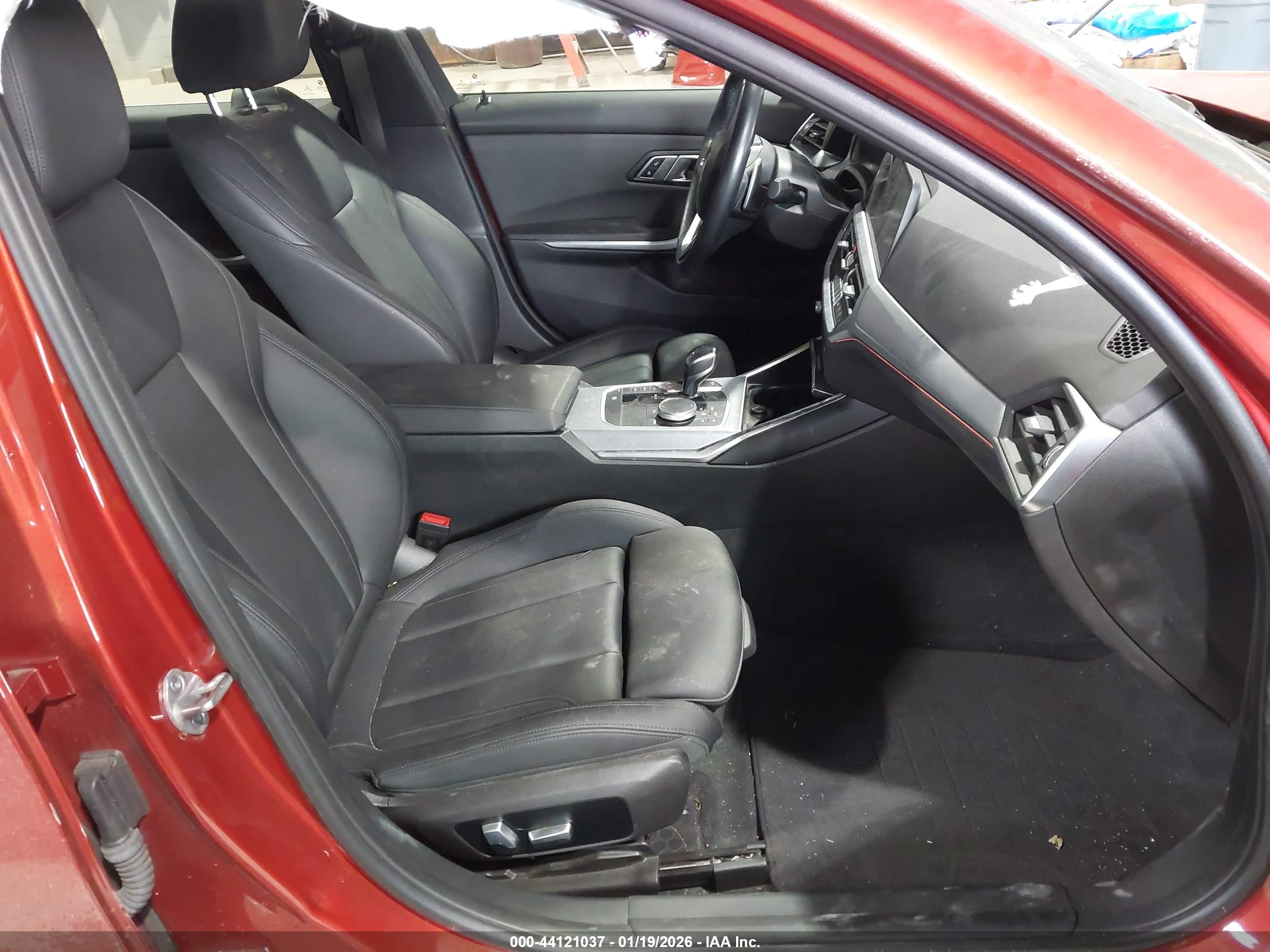 BMW 330I image 5