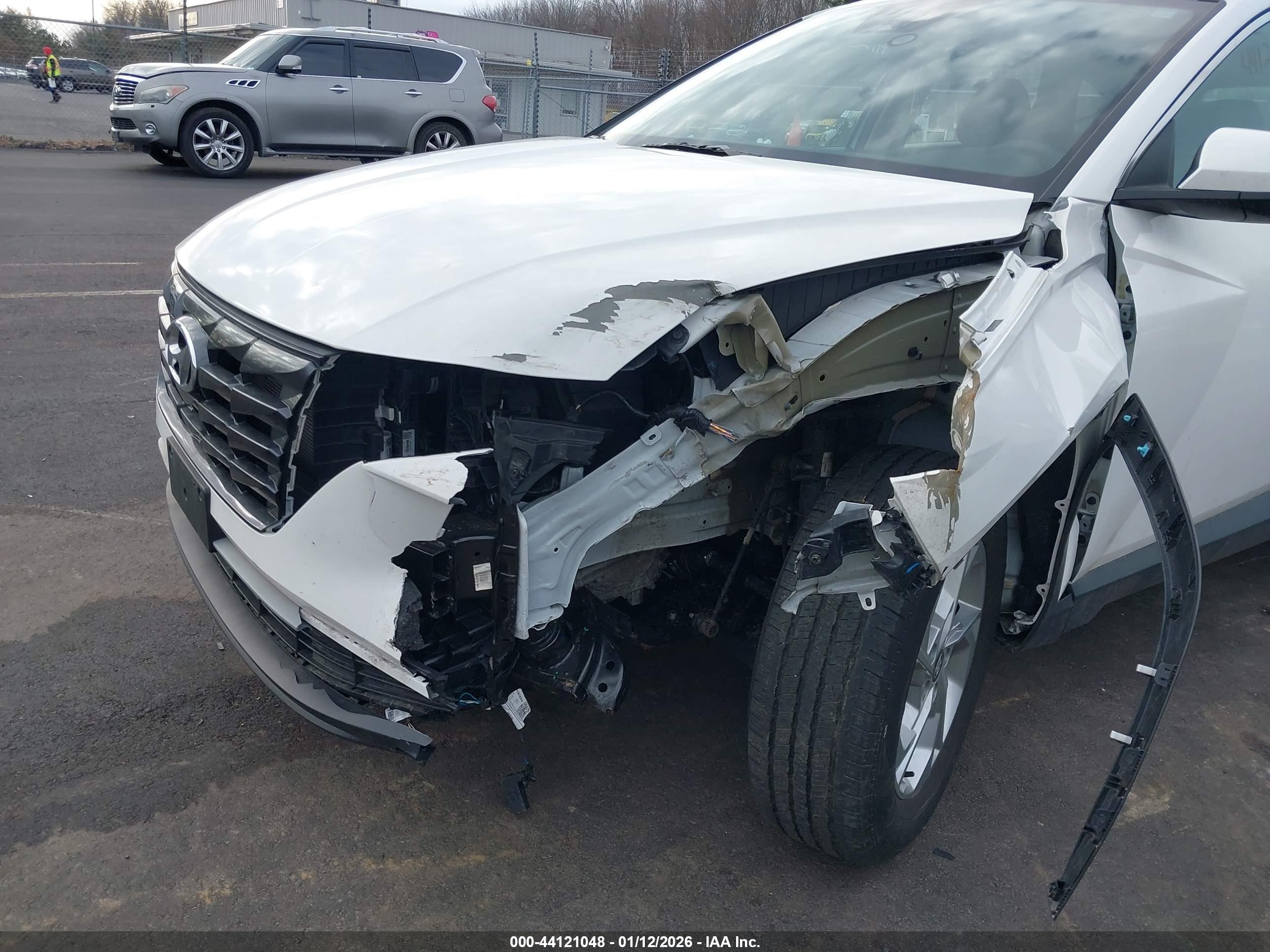 HYUNDAI TUCSON image 6