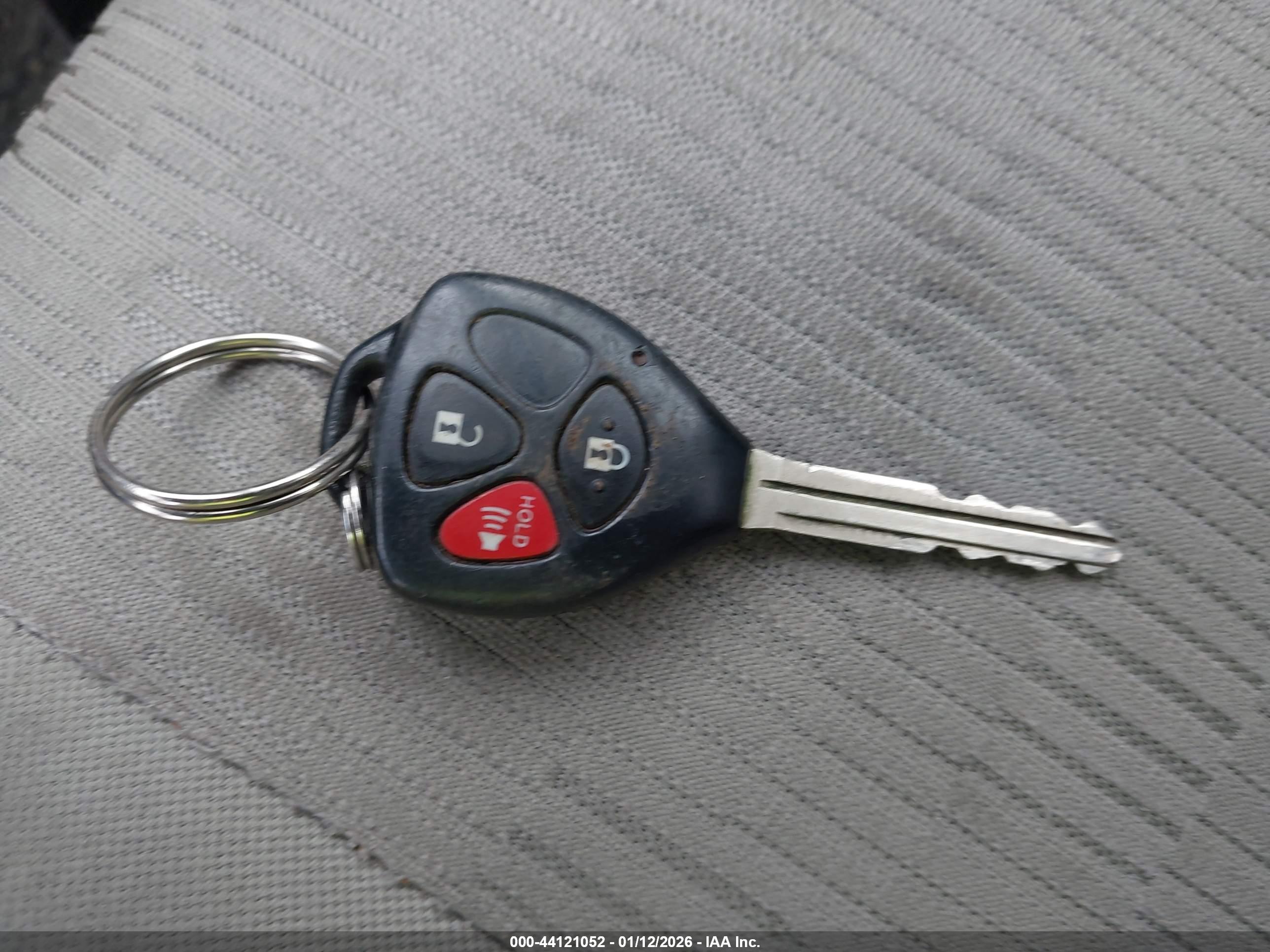 TOYOTA RAV4 image 11