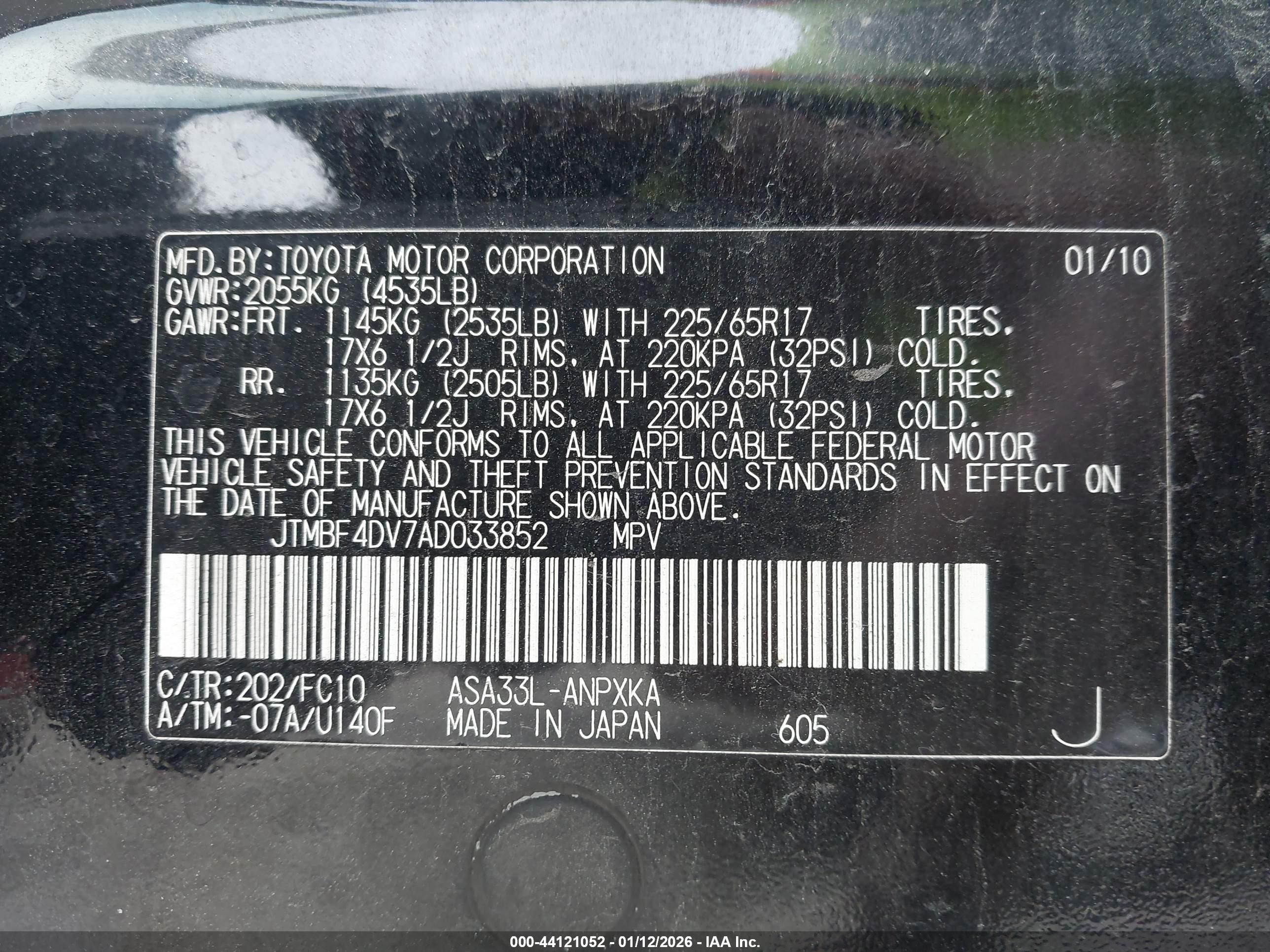TOYOTA RAV4 image 9