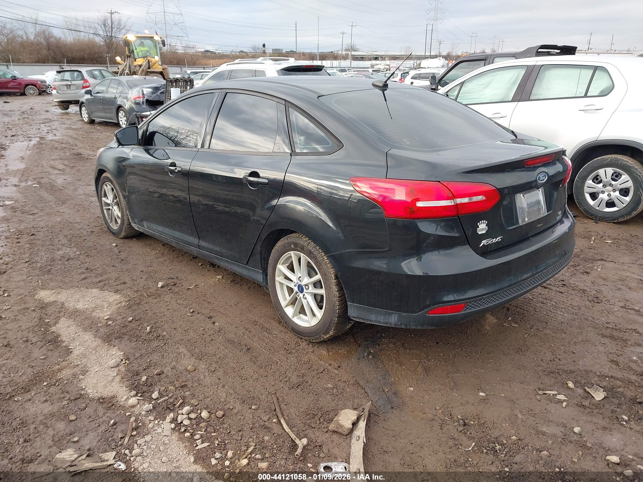 FORD FOCUS image 3