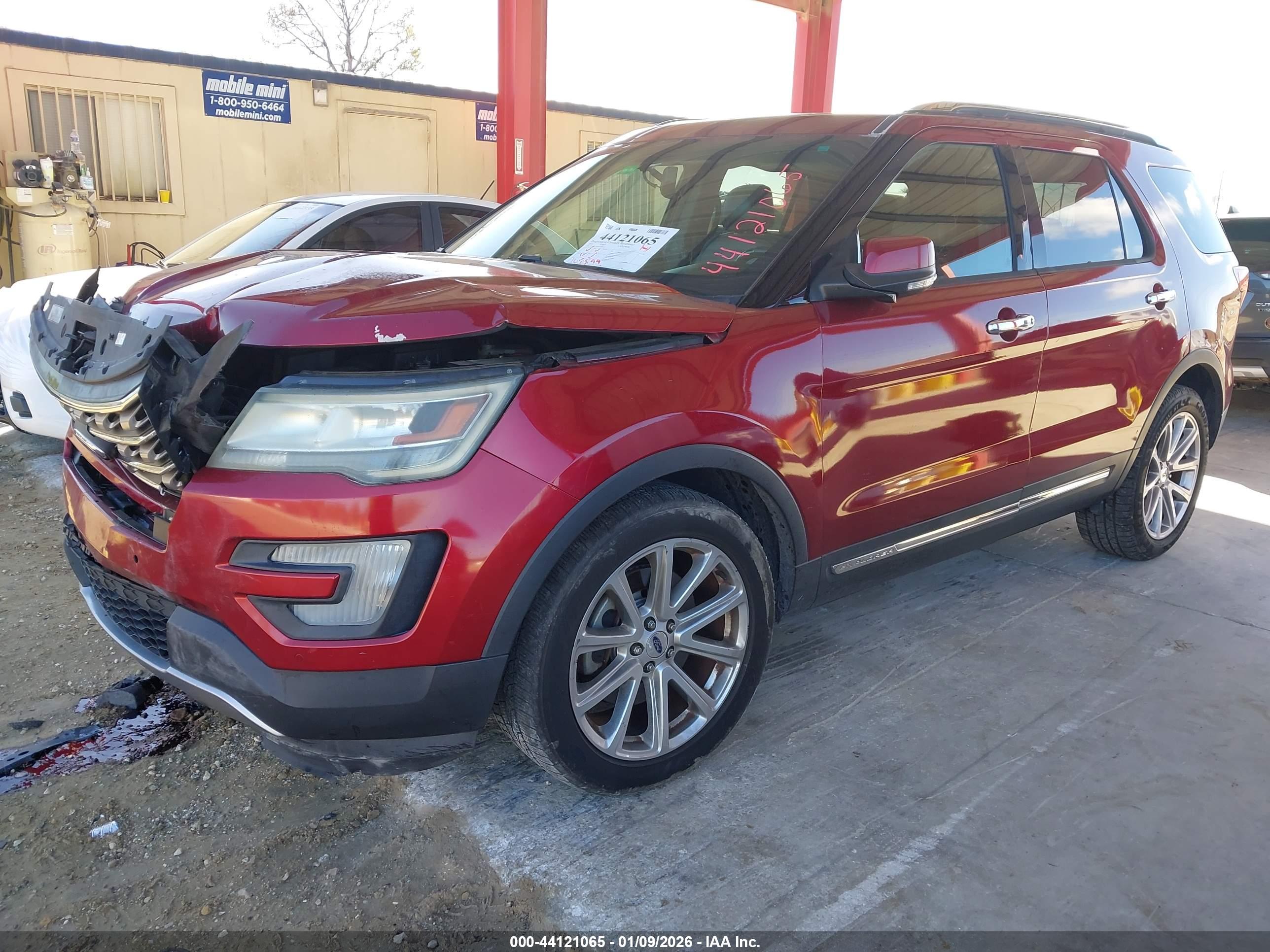 FORD EXPLORER image 2