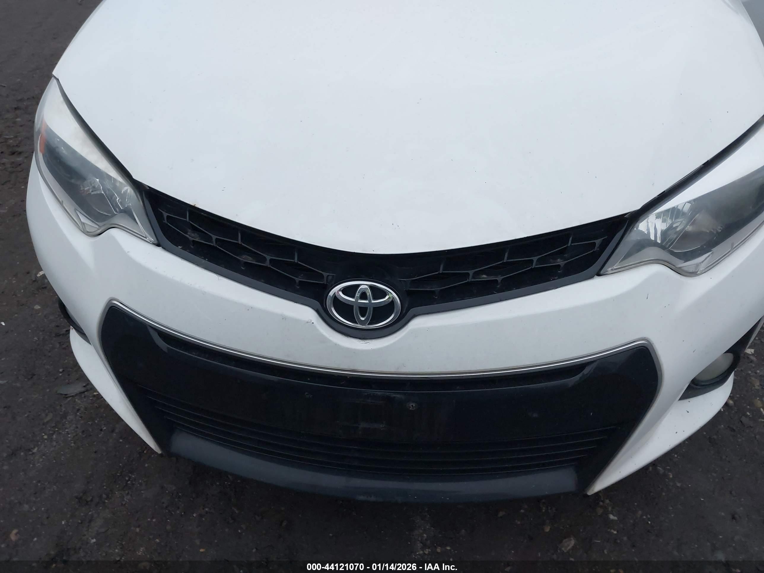 TOYOTA COROLLA image 10