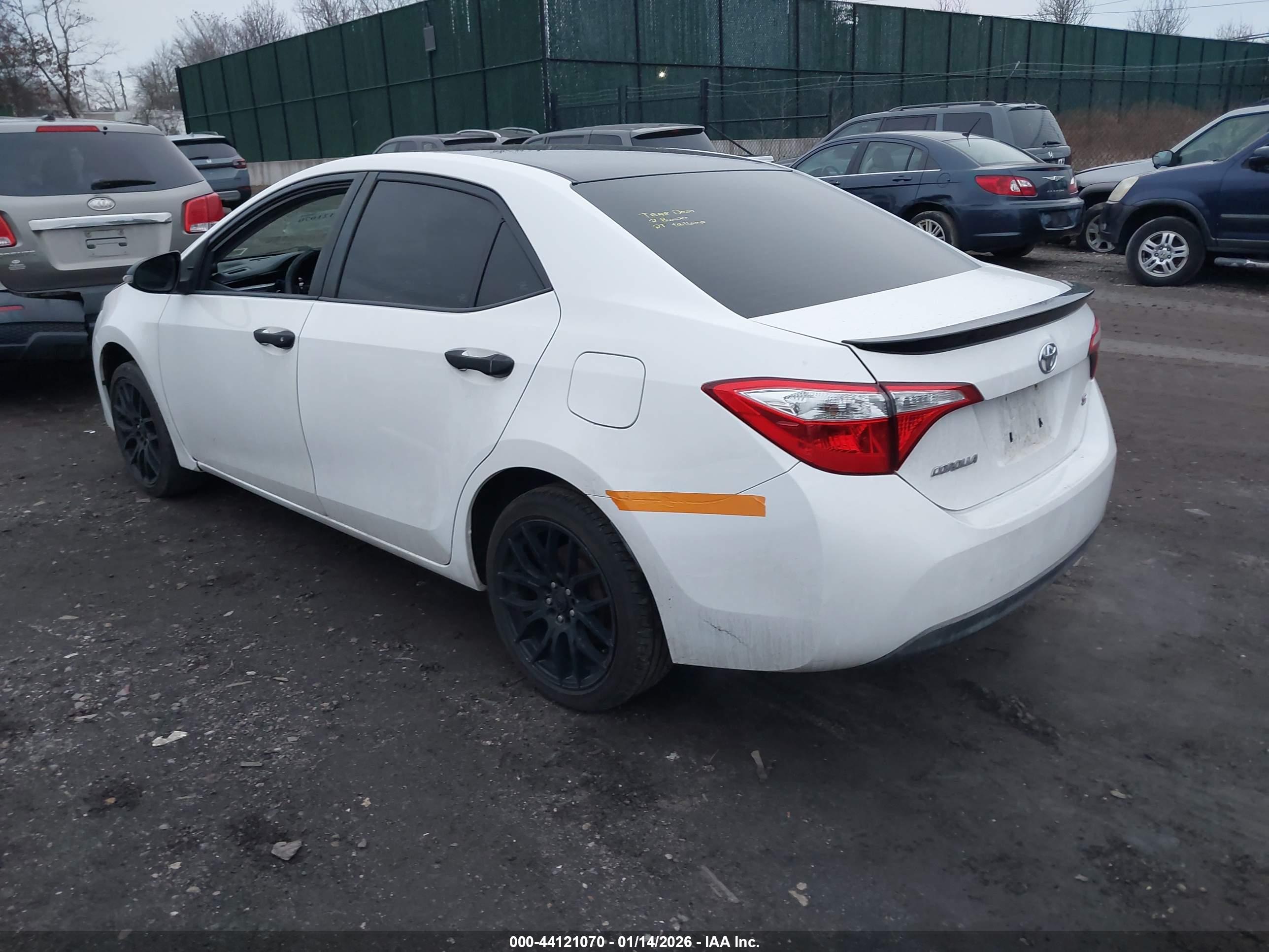 TOYOTA COROLLA image 3