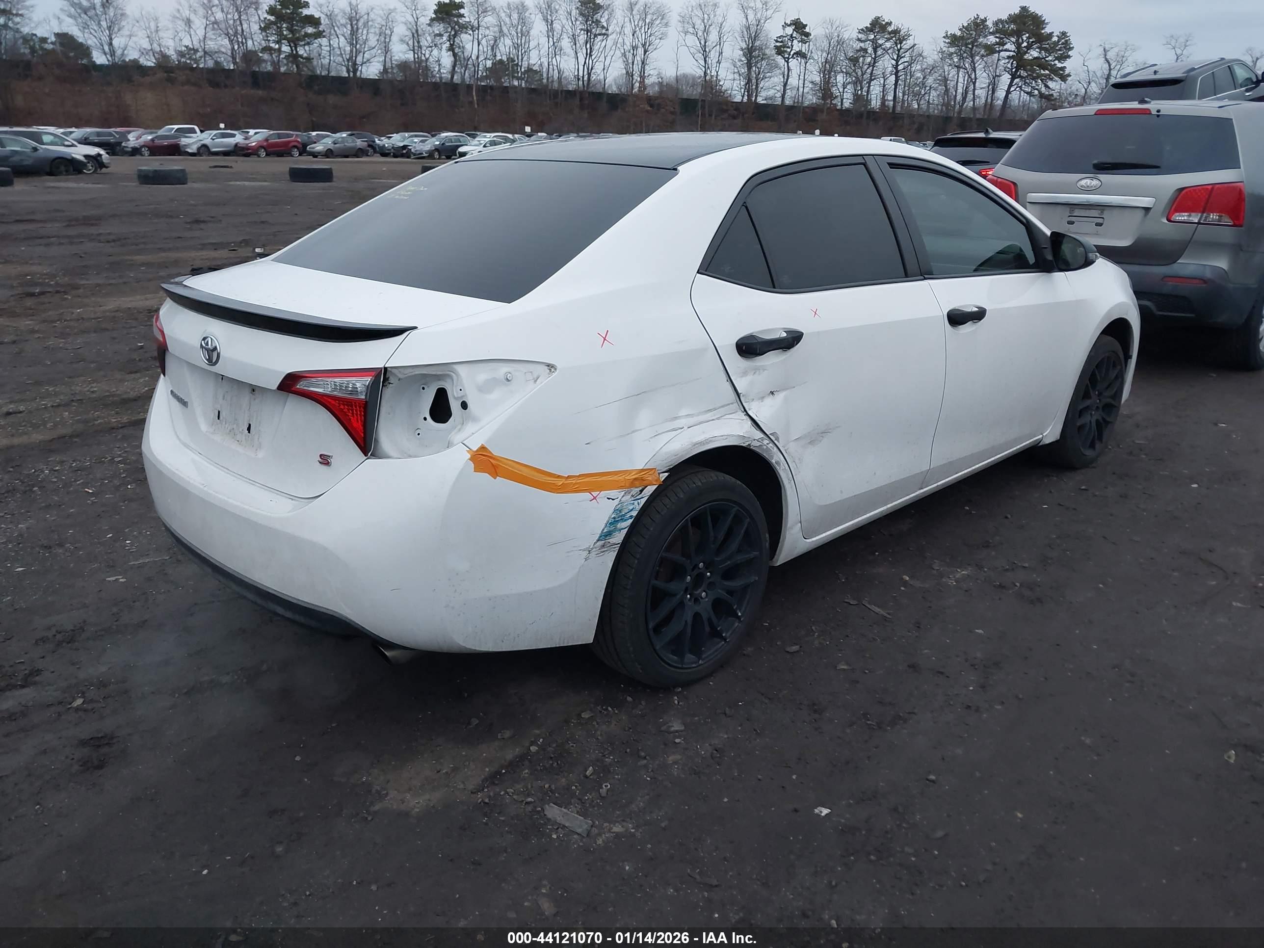TOYOTA COROLLA image 4