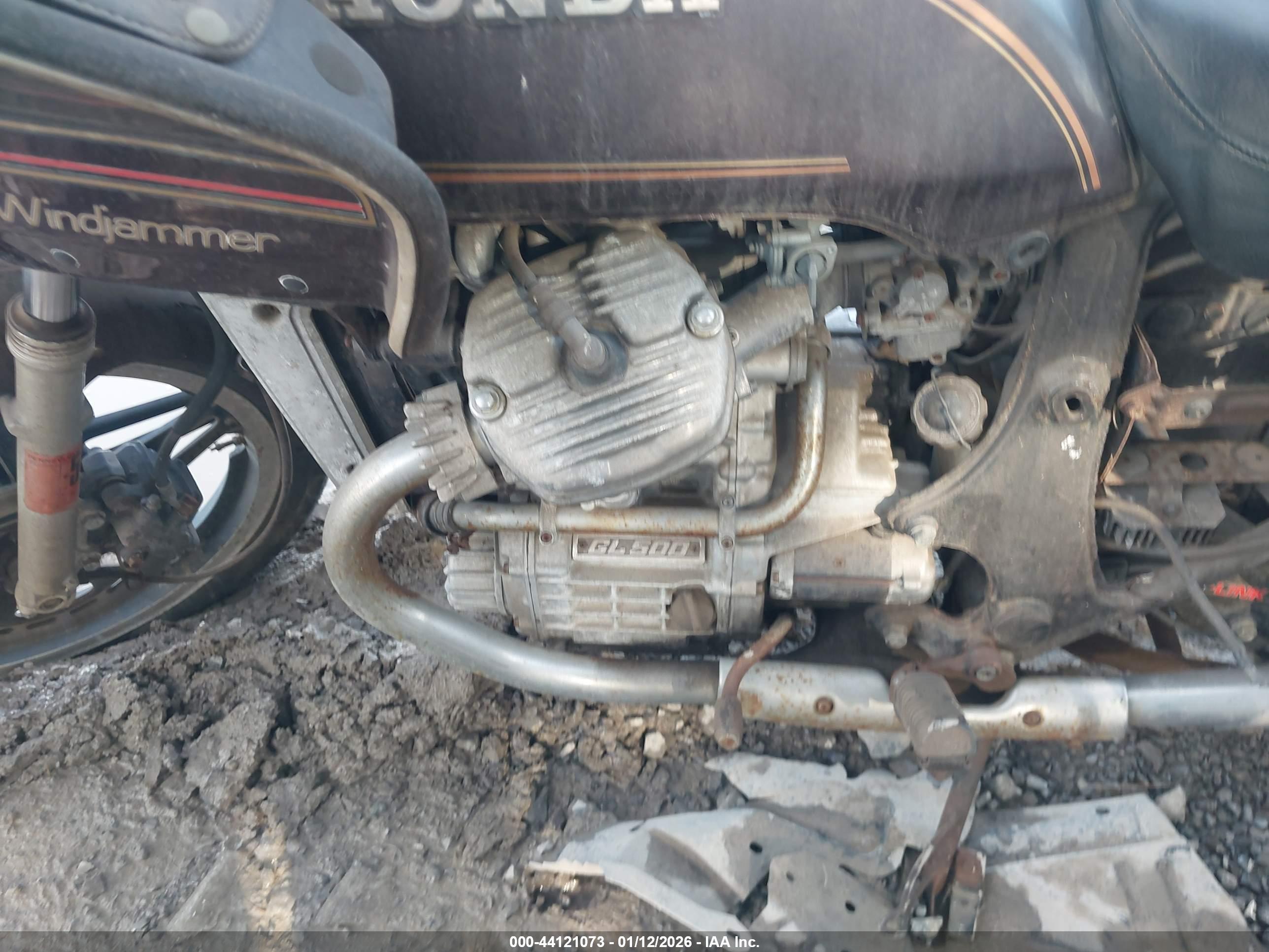 HONDA GL500 image 9