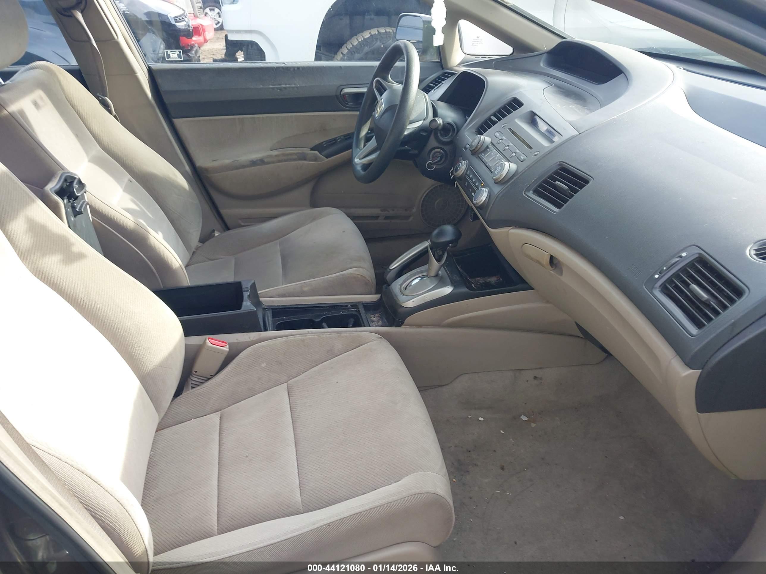 HONDA CIVIC image 5