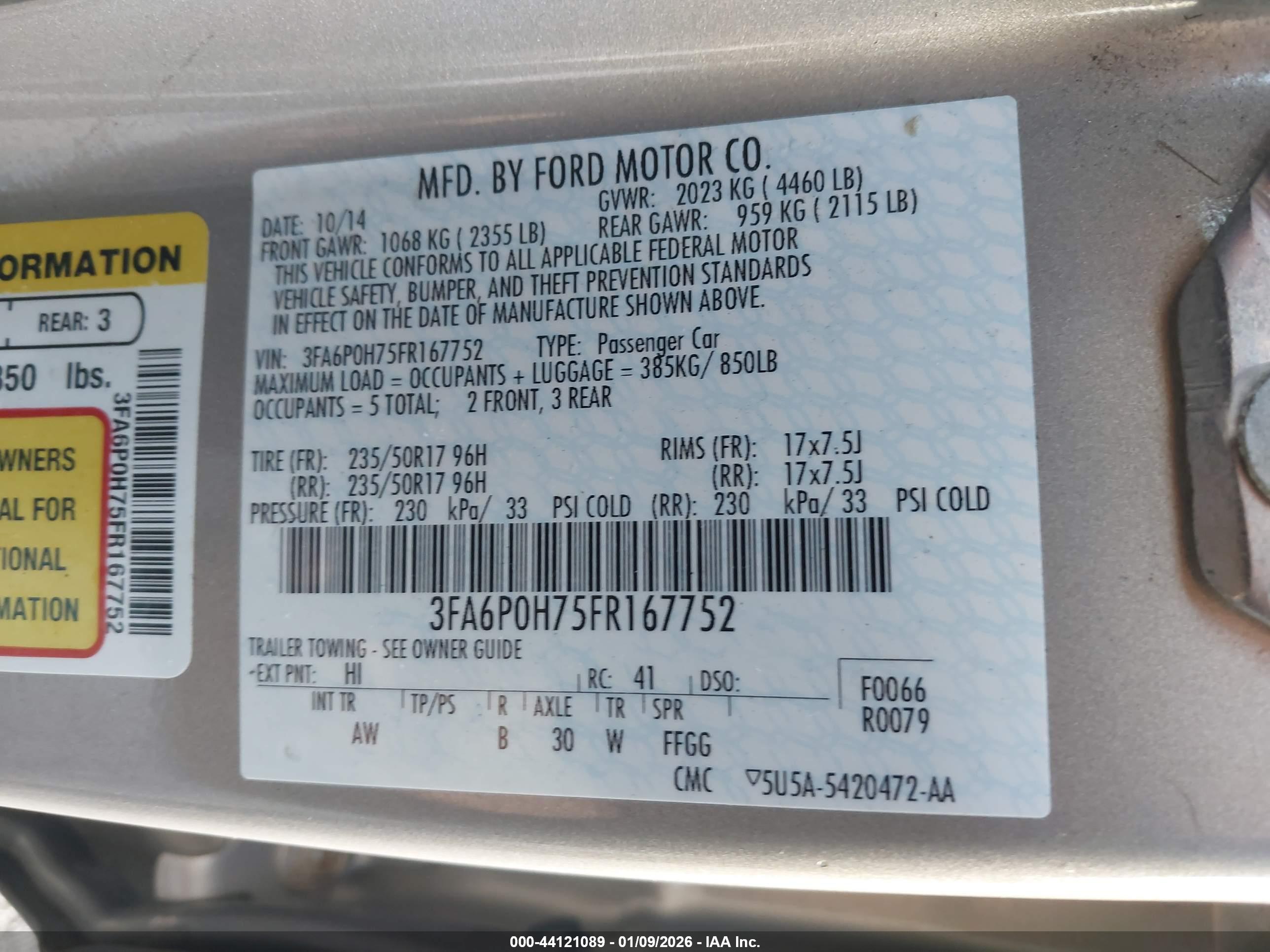 FORD FUSION image 9