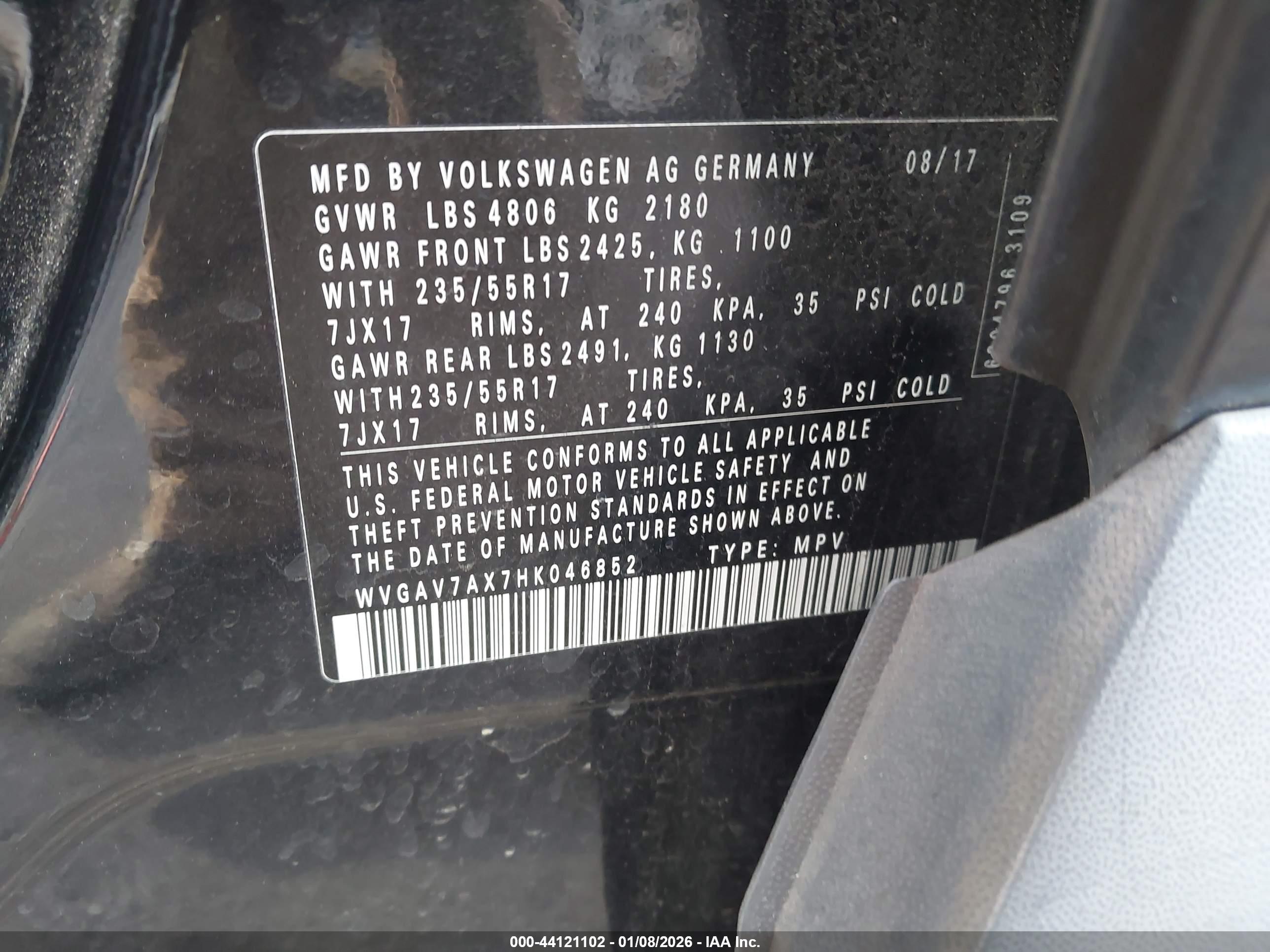 VOLKSWAGEN TIGUAN image 9