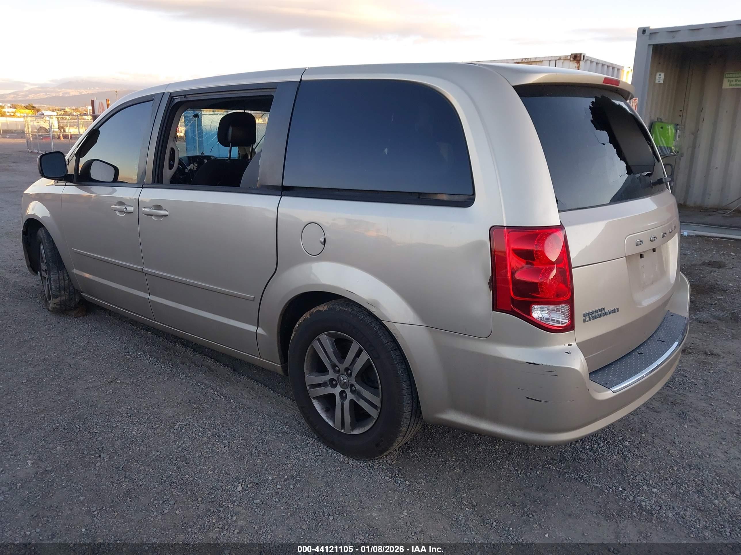 DODGE GRAND image 3