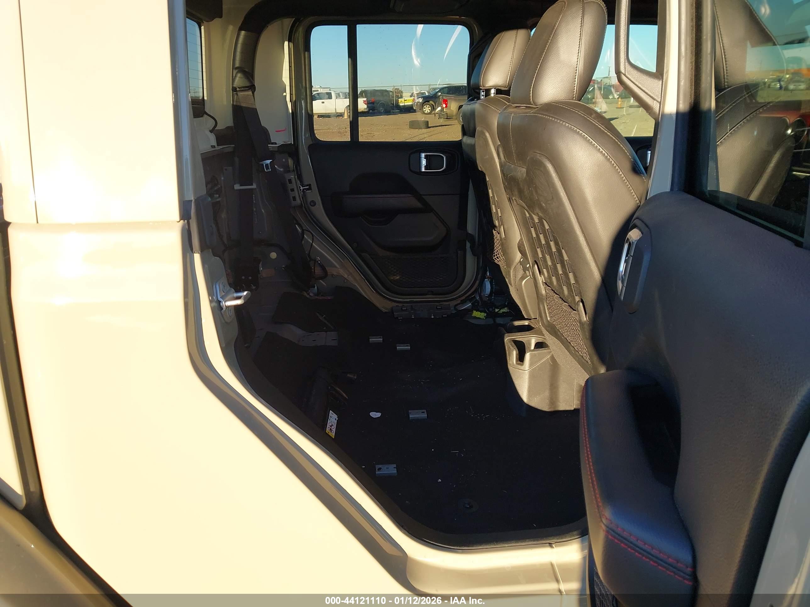 JEEP GLADIATOR image 8