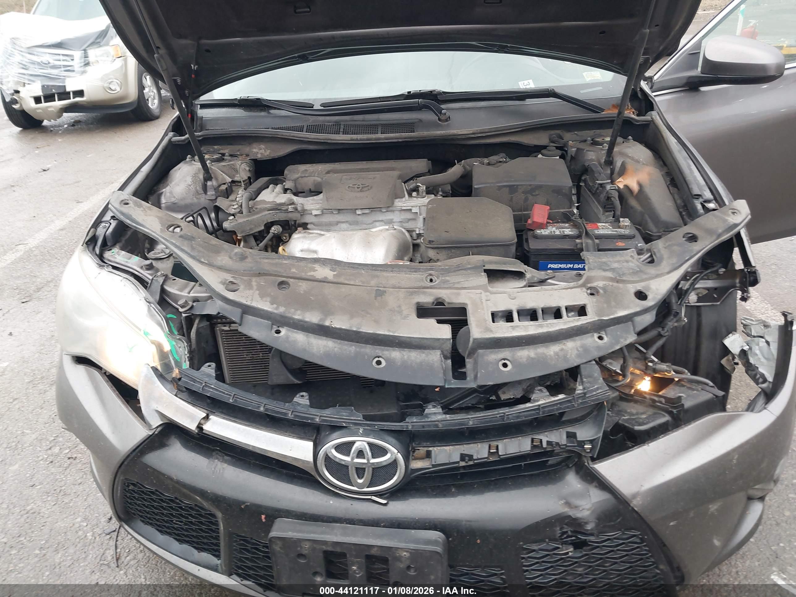 TOYOTA CAMRY image 10