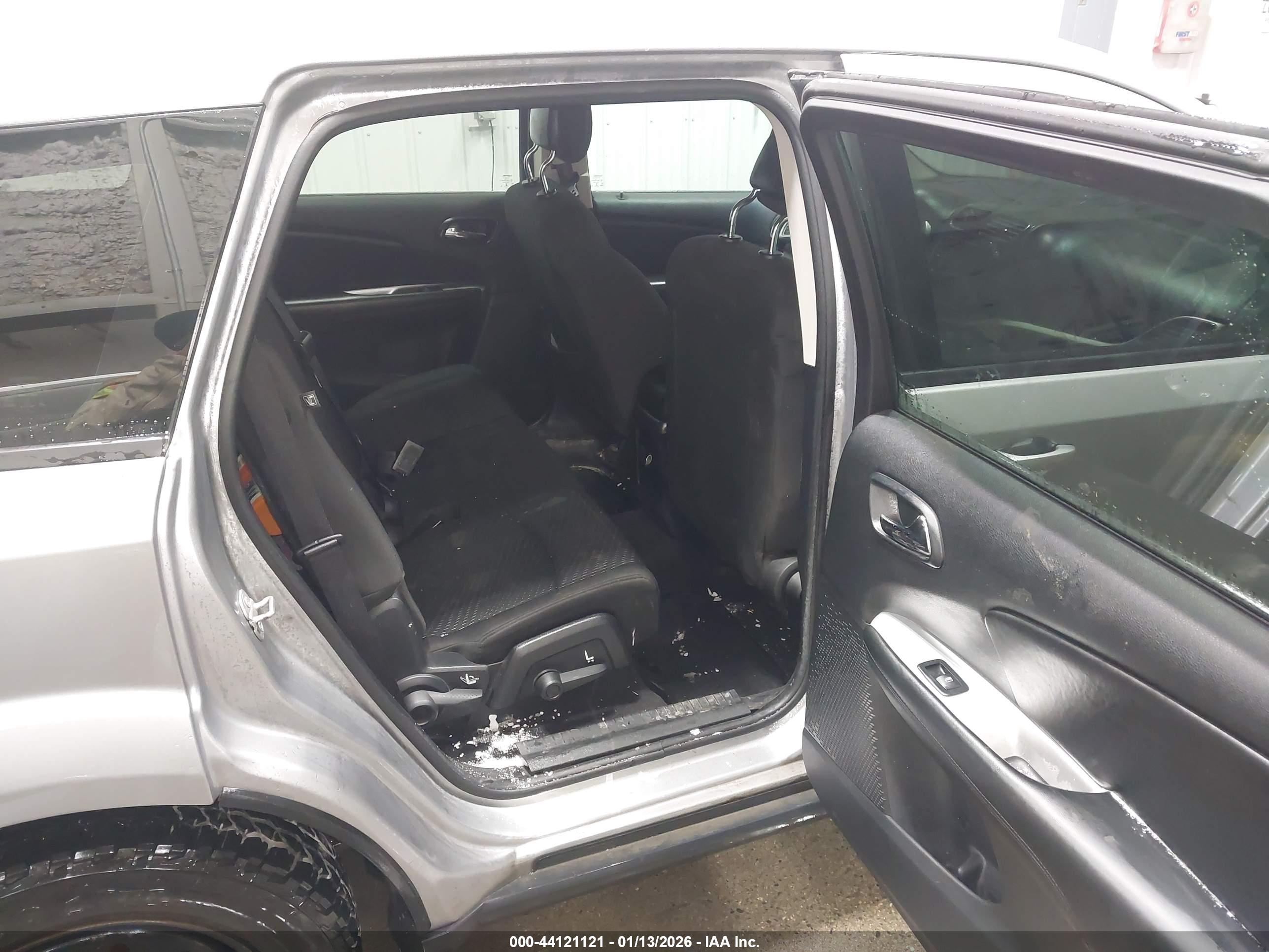 DODGE JOURNEY image 8