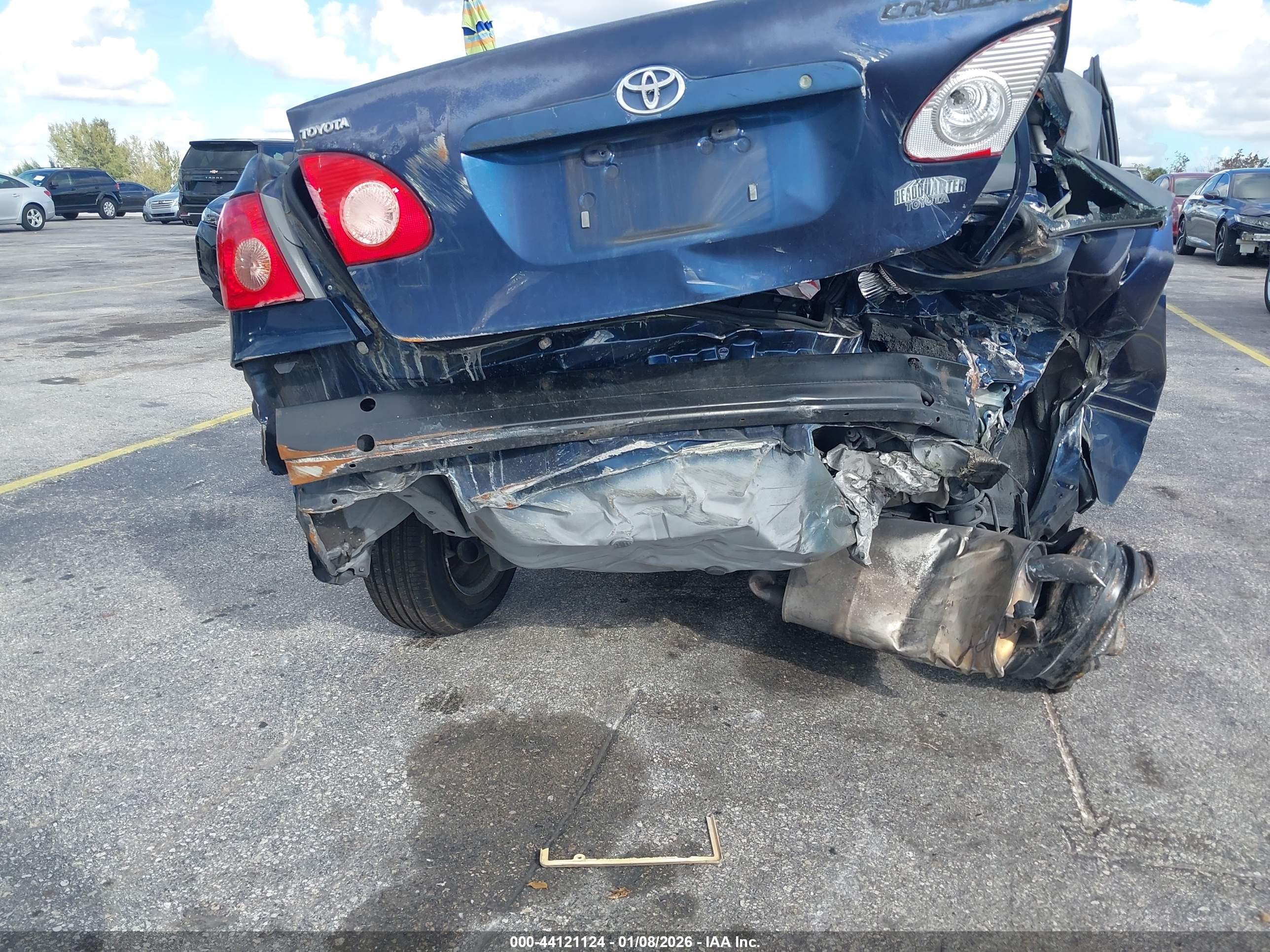 TOYOTA COROLLA image 6