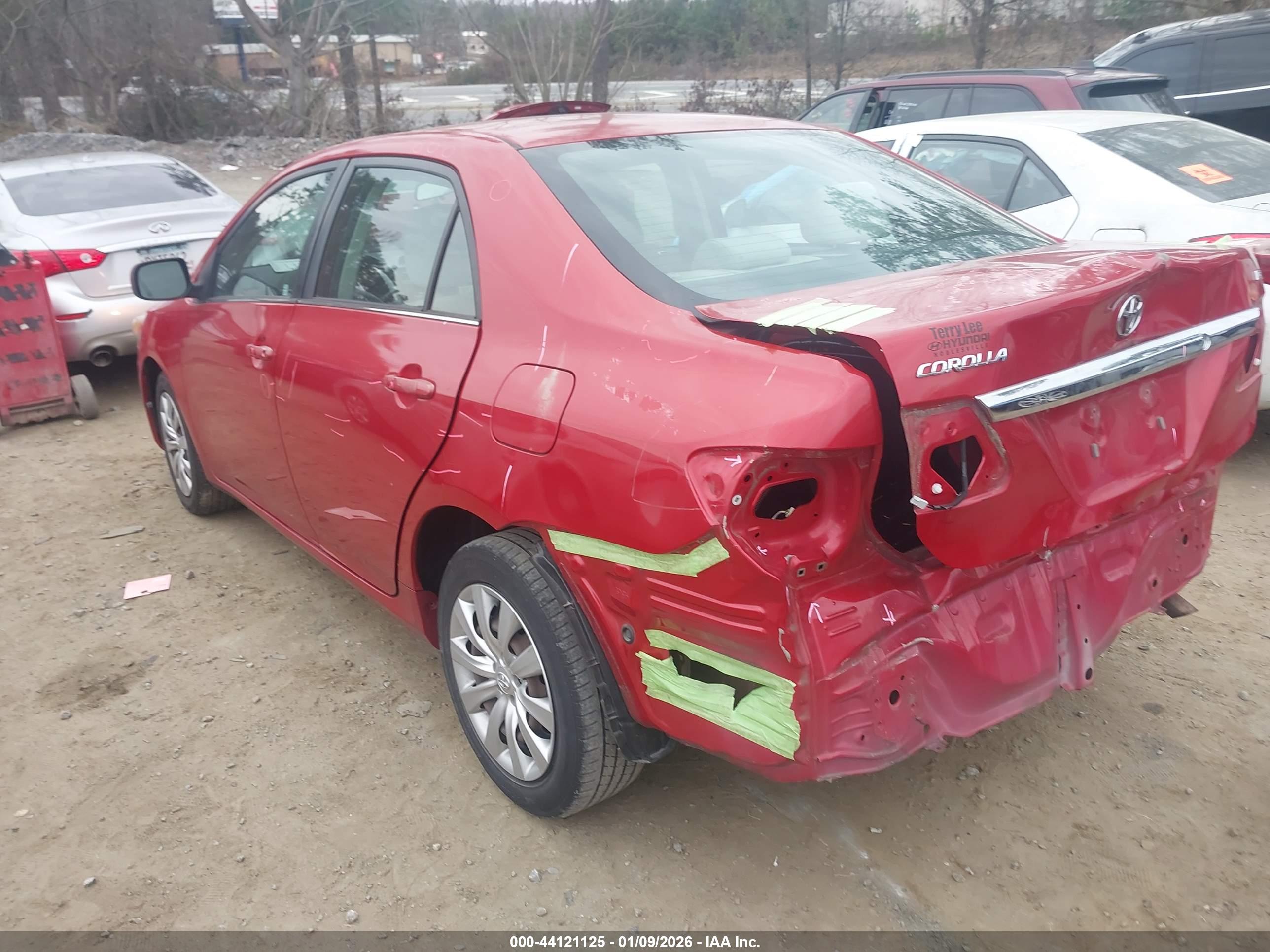 TOYOTA COROLLA image 3