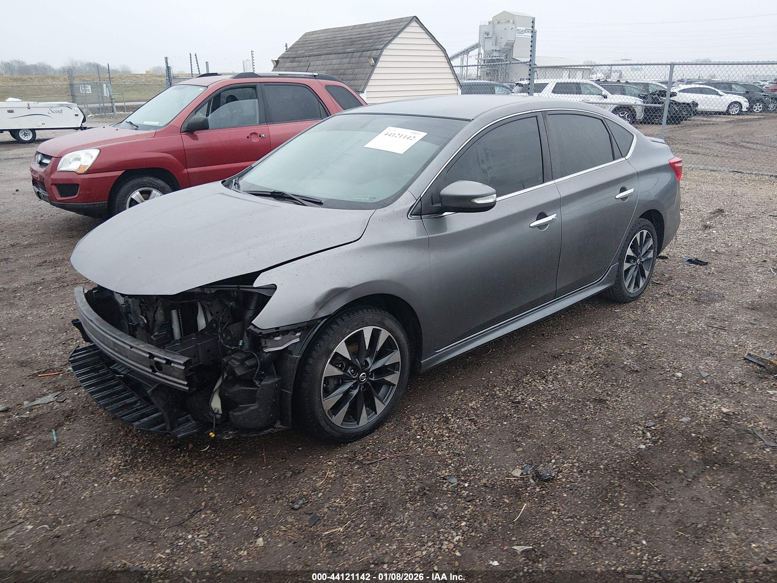 NISSAN SENTRA image 2