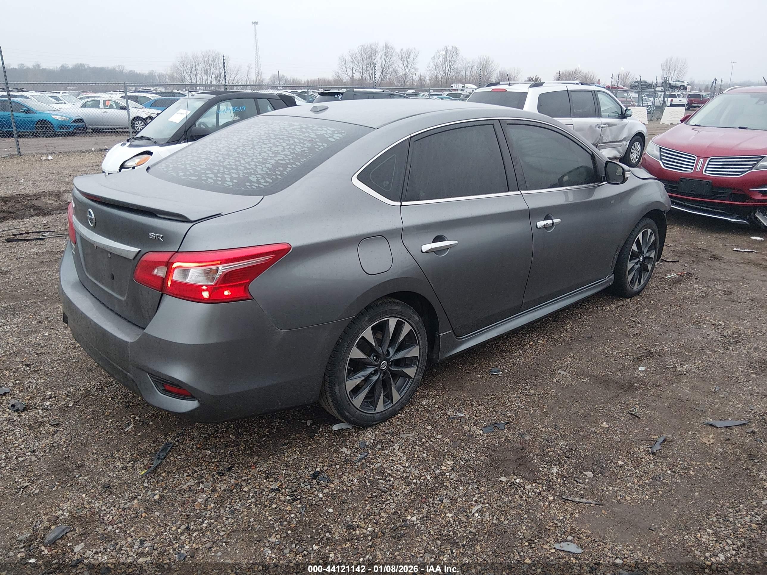 NISSAN SENTRA image 4