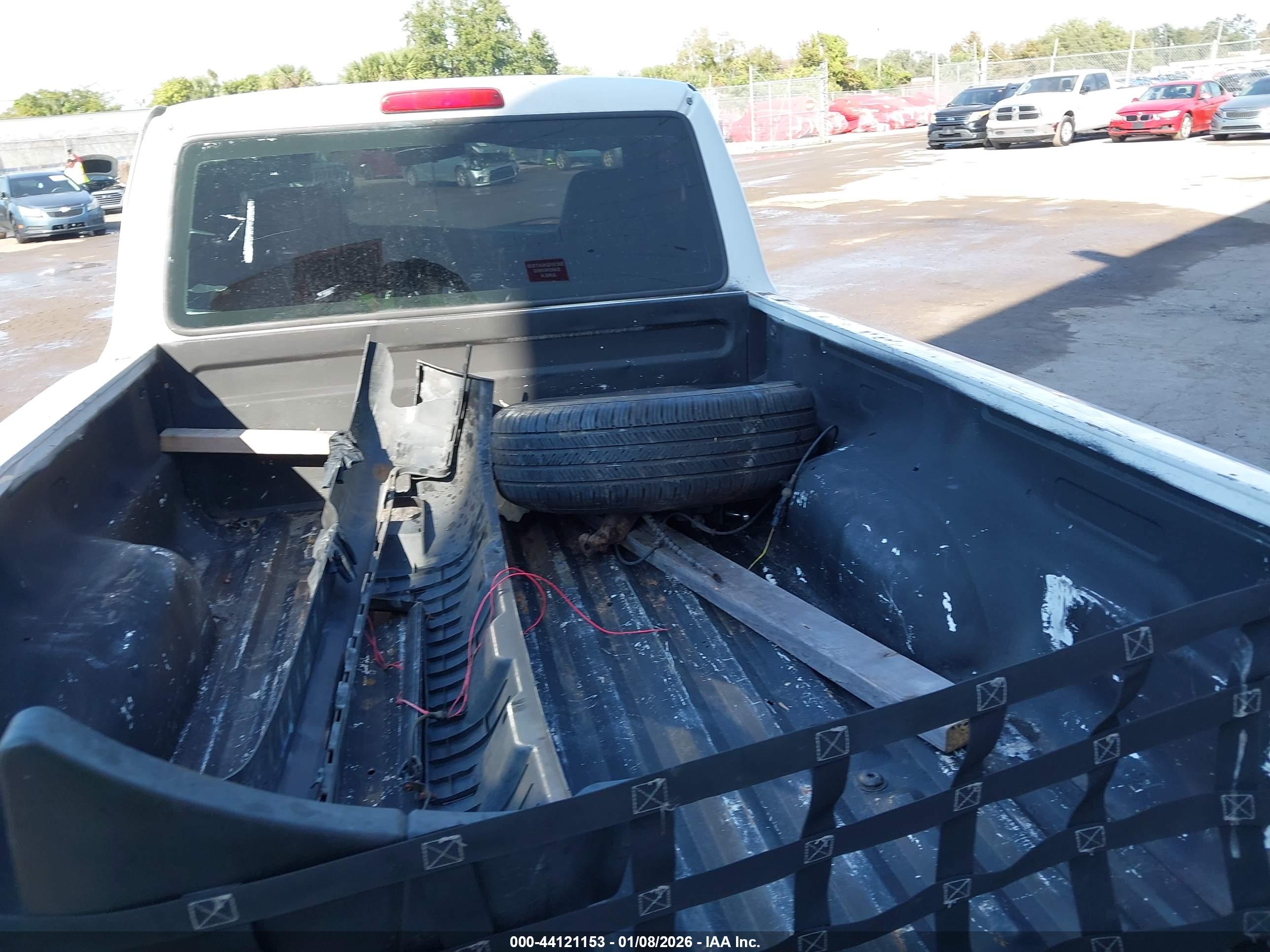 FORD RANGER image 8