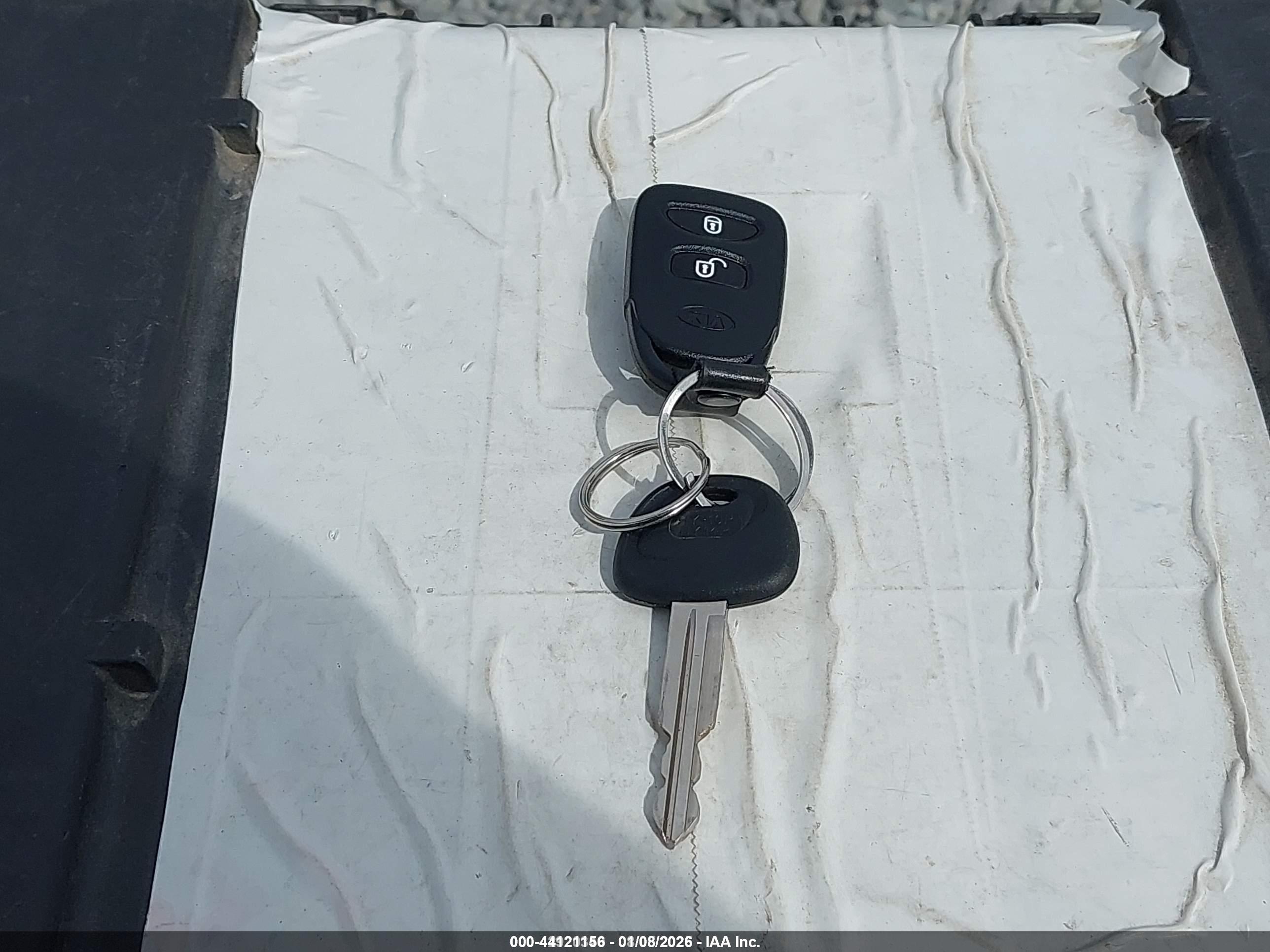 KIA SPECTRA image 11