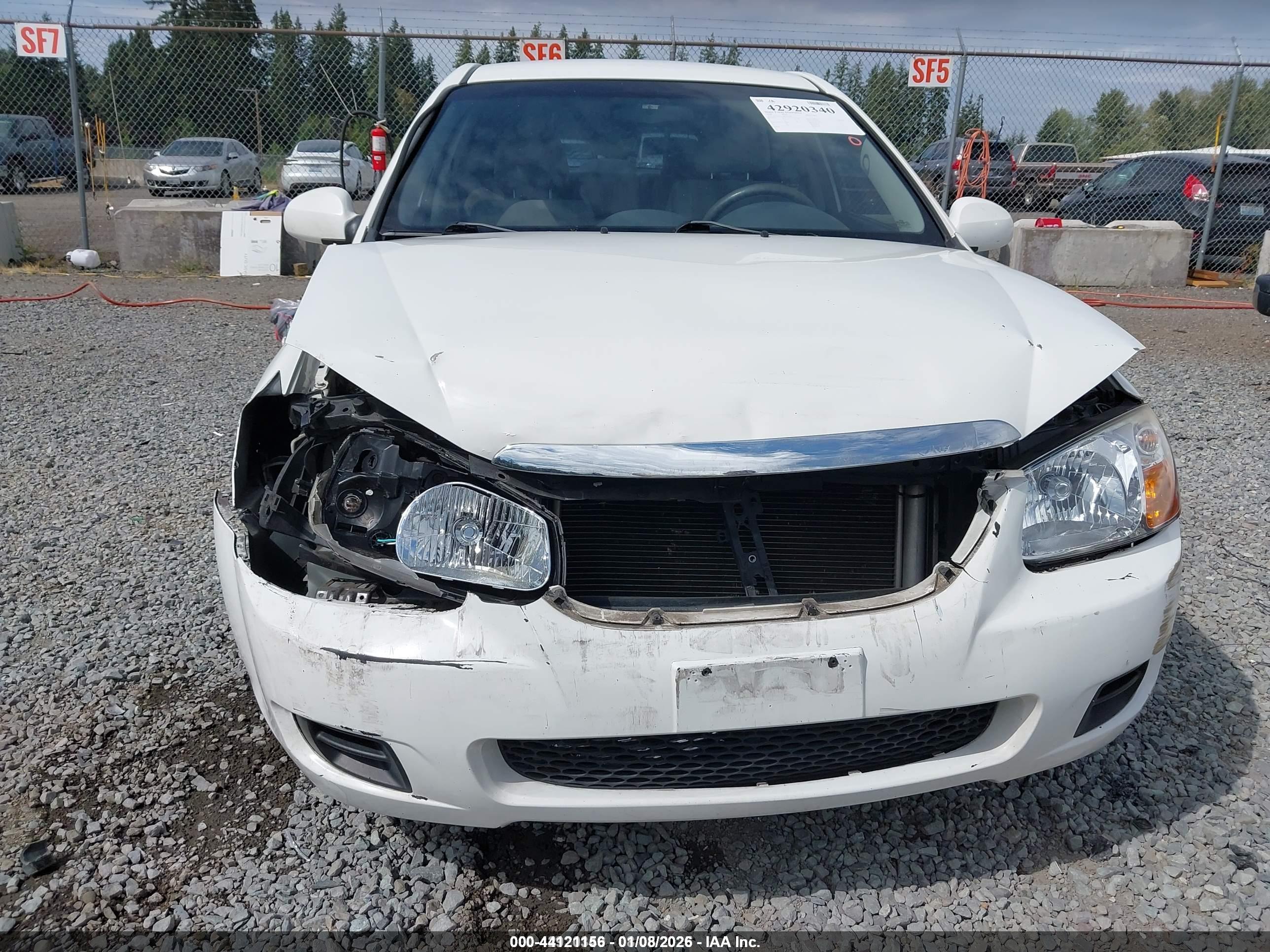 KIA SPECTRA image 6