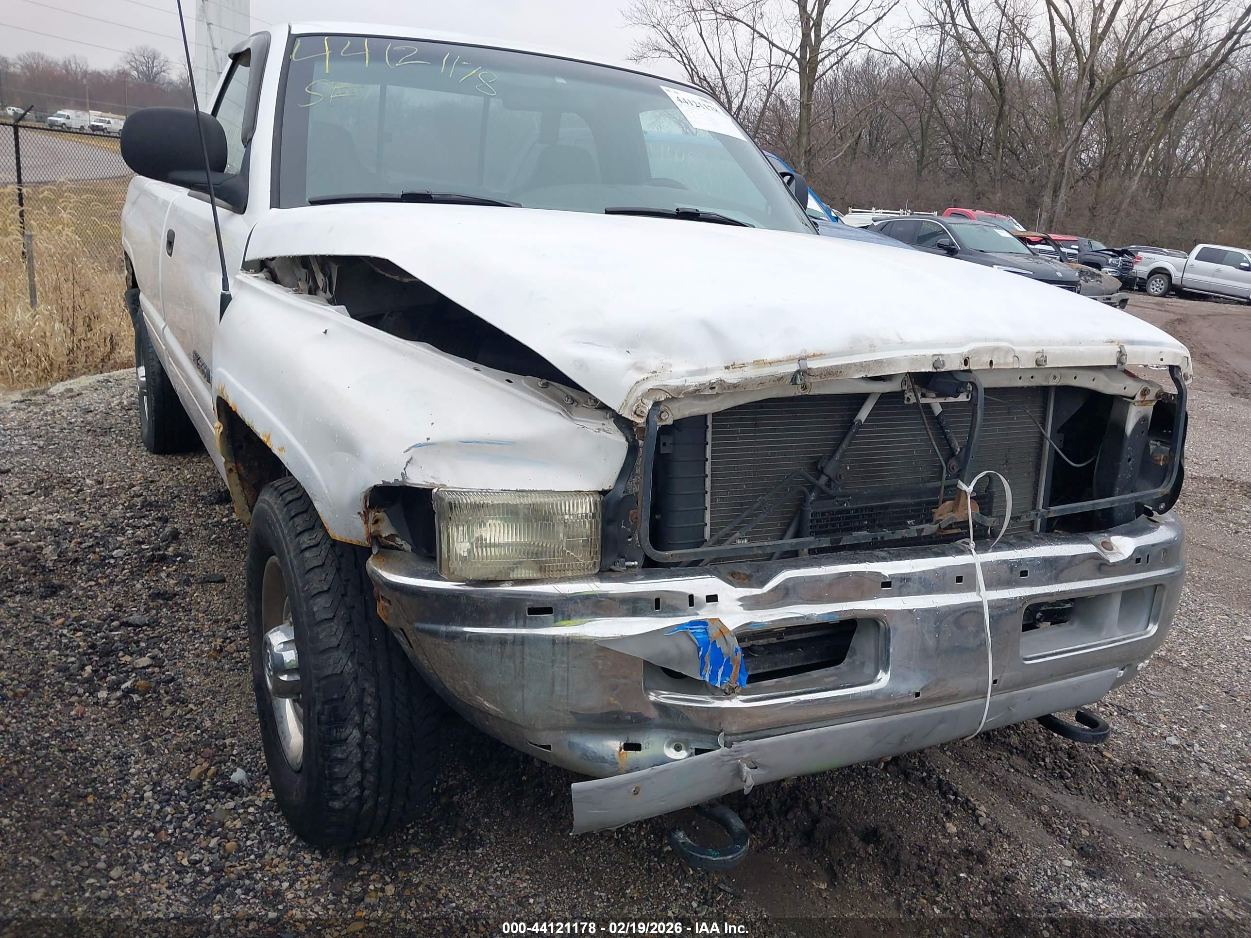 DODGE RAM image 6